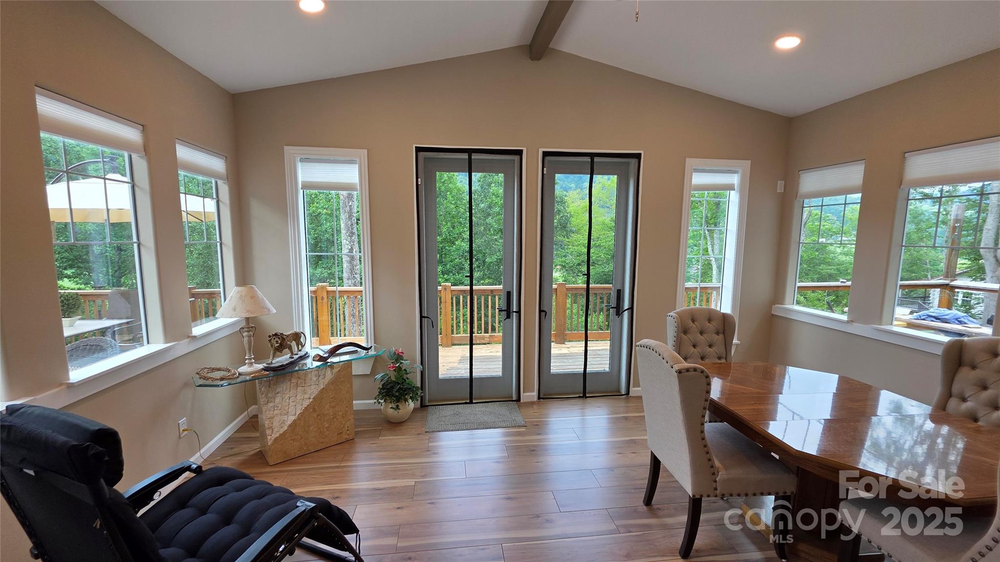 47 Honey Hill