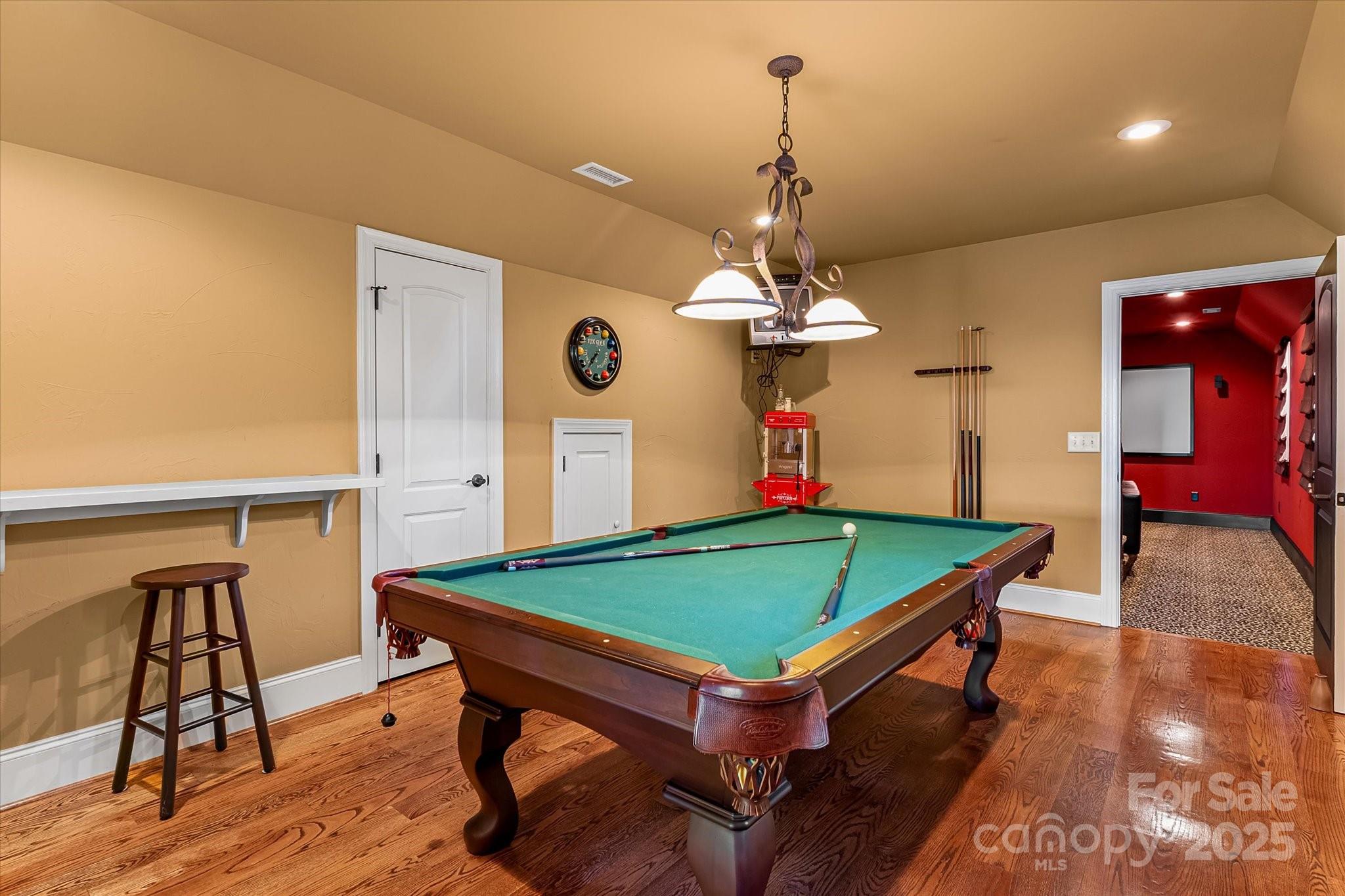 368 Players Ridge Road