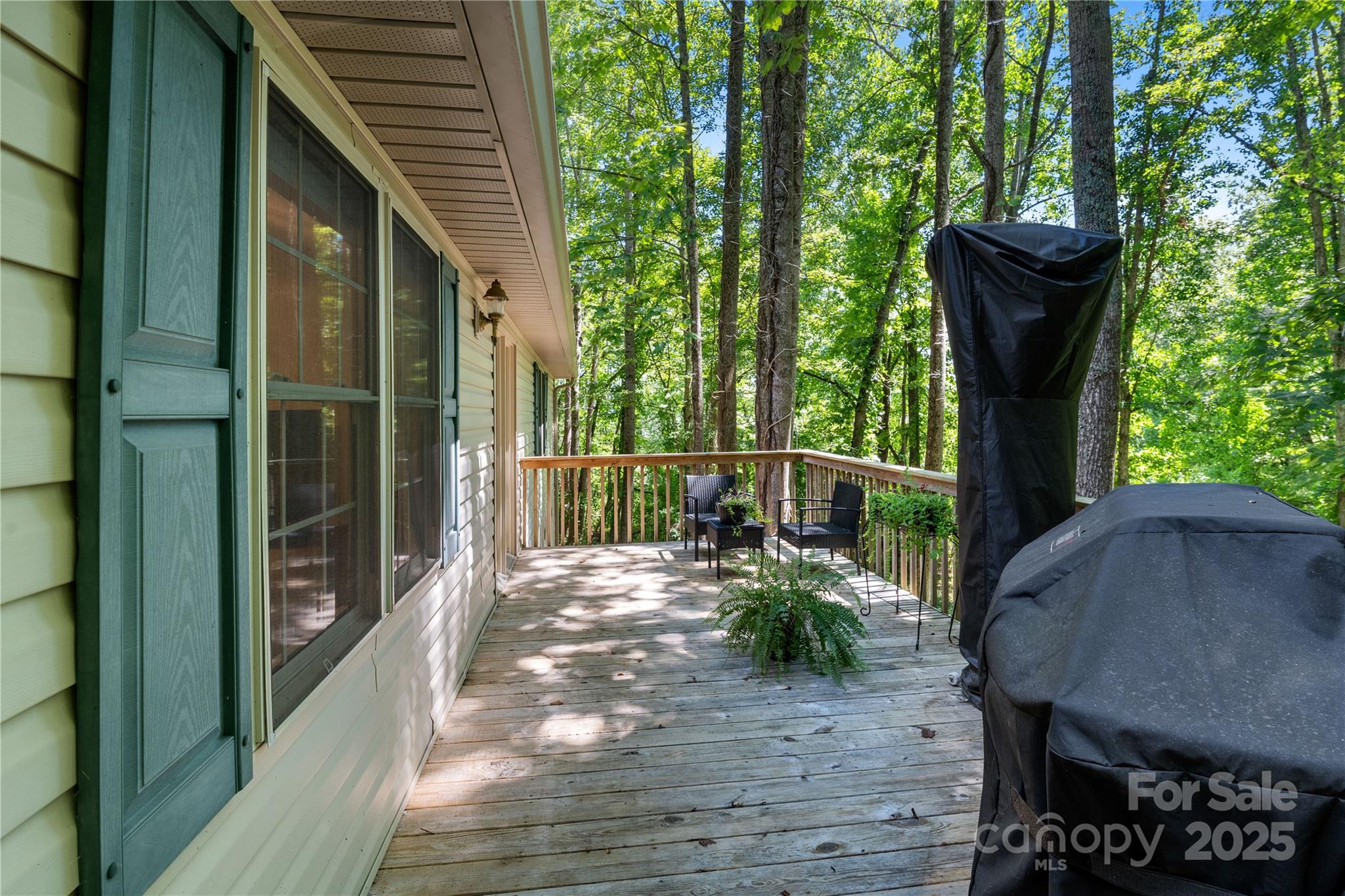 38 Leatherwood Drive
