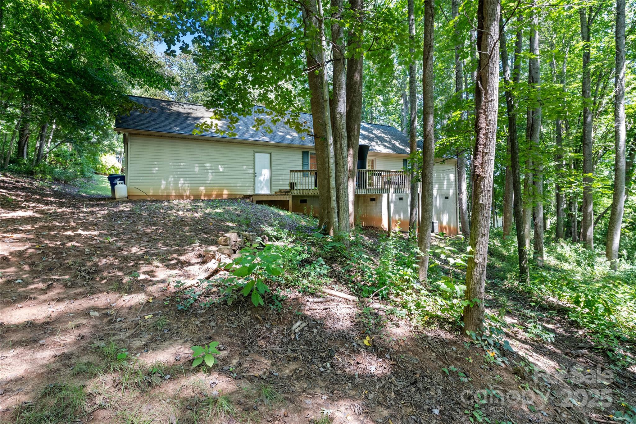 38 Leatherwood Drive