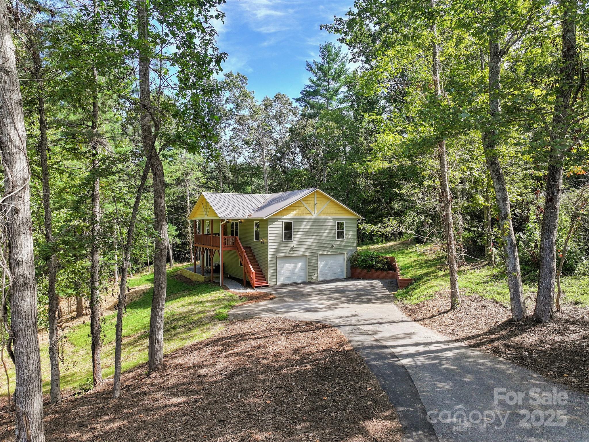 11 Tahchee Trail