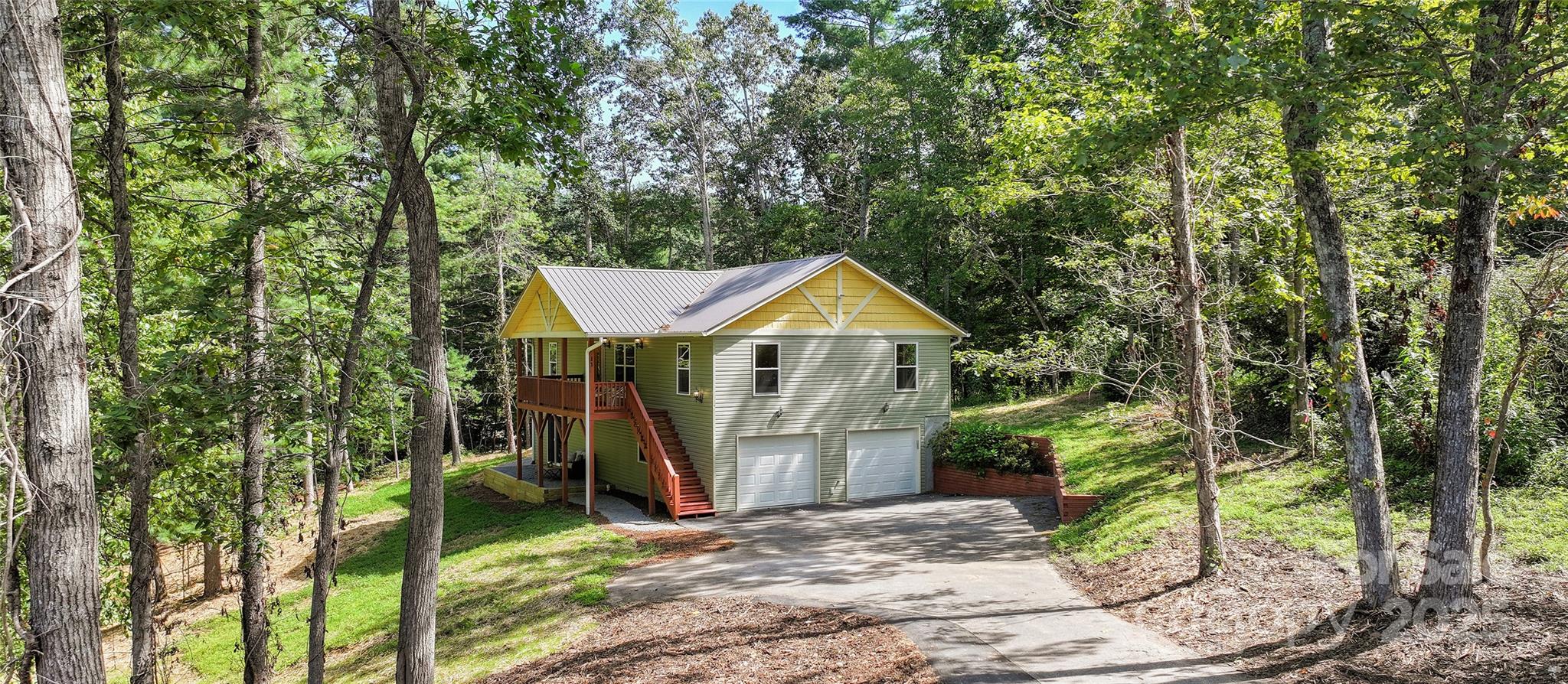 11 Tahchee Trail