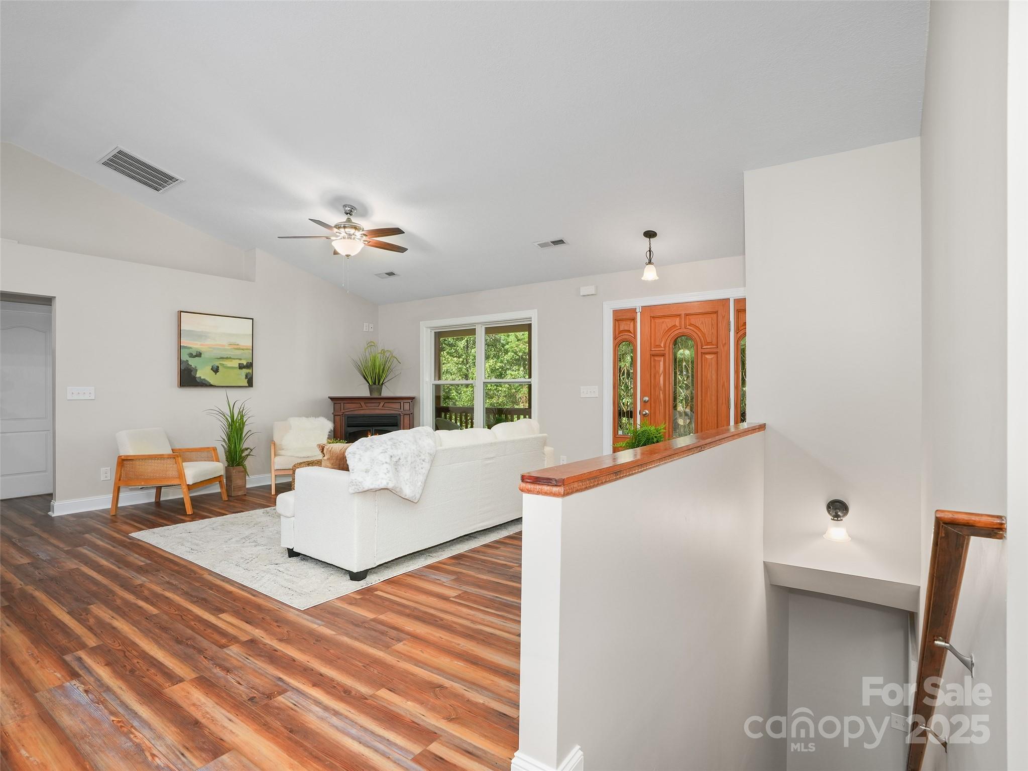 11 Tahchee Trail