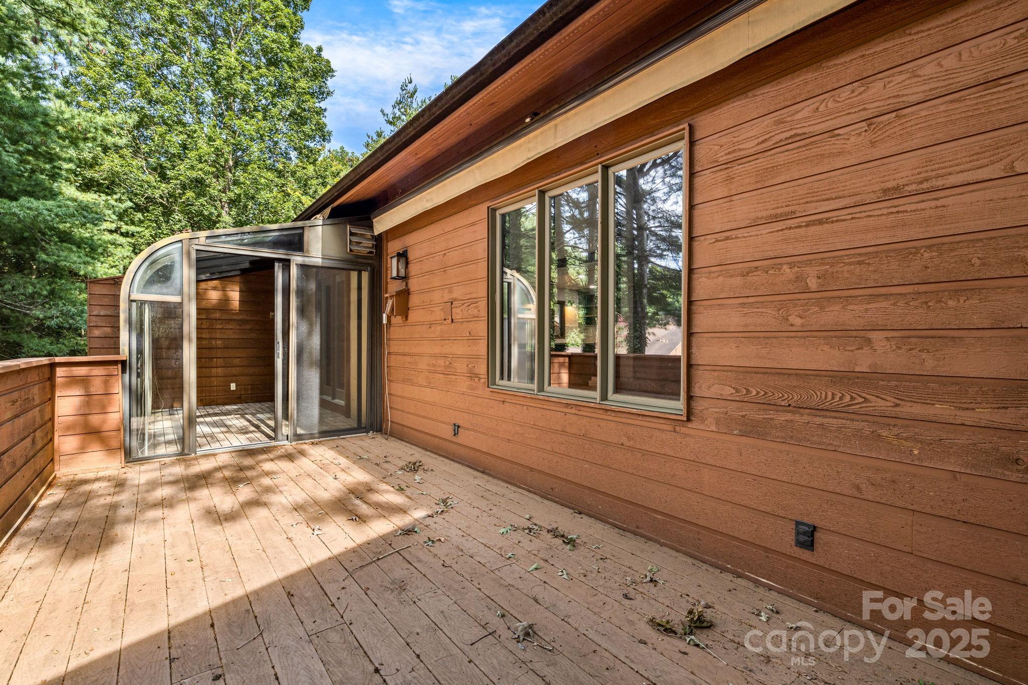 402 Woodfield Drive