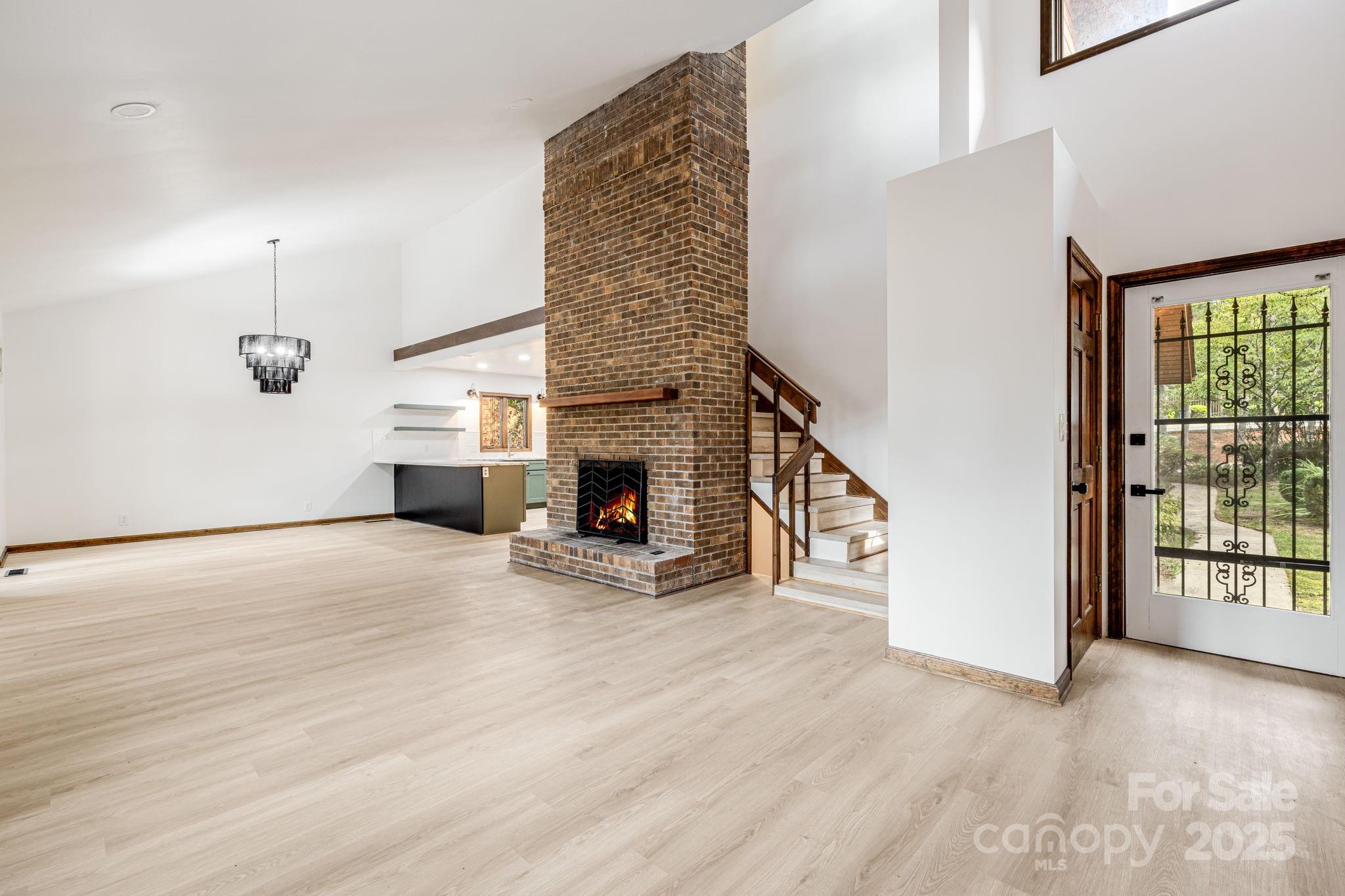 402 Woodfield Drive