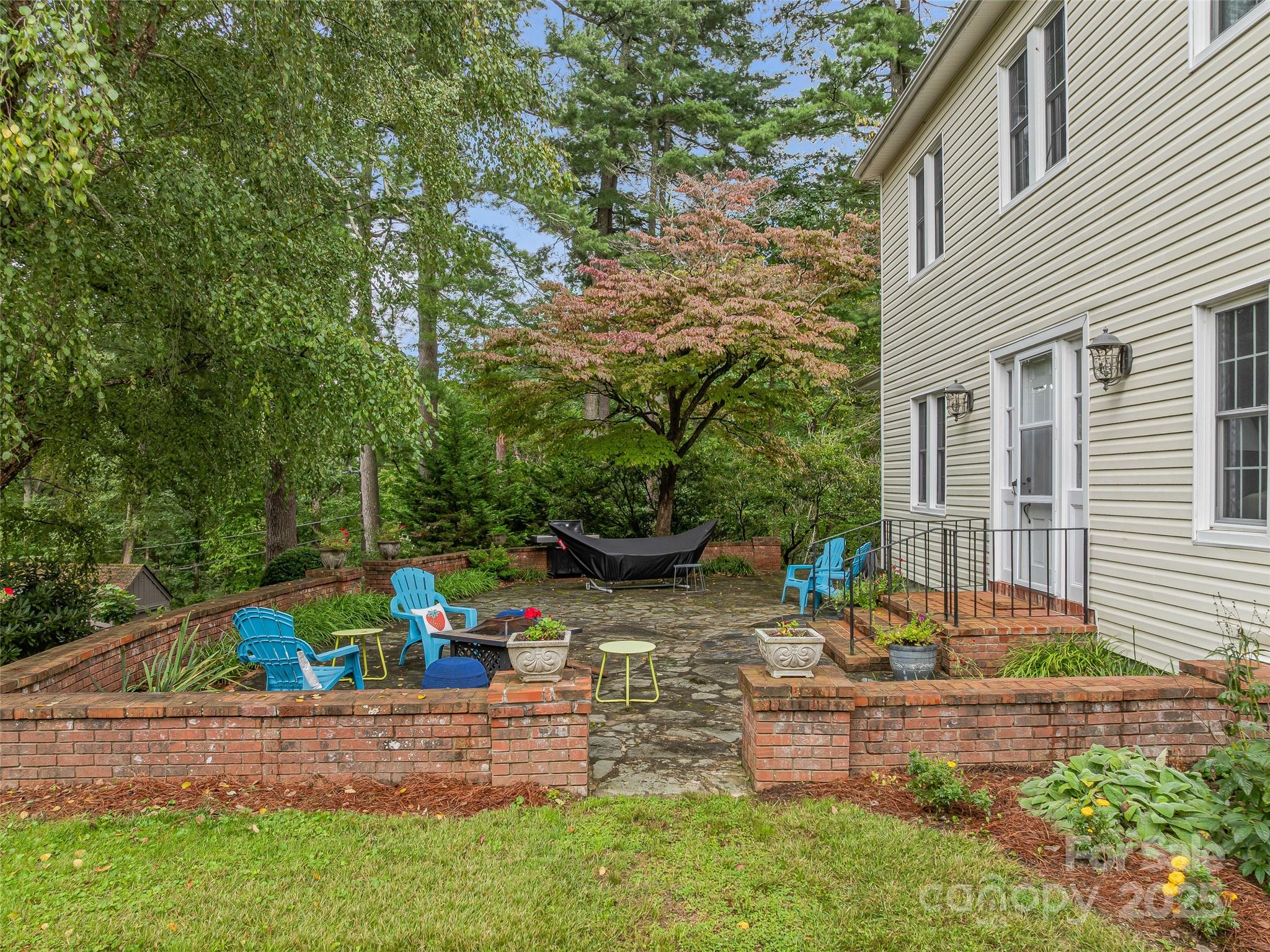 100 Poplar Spring Trail