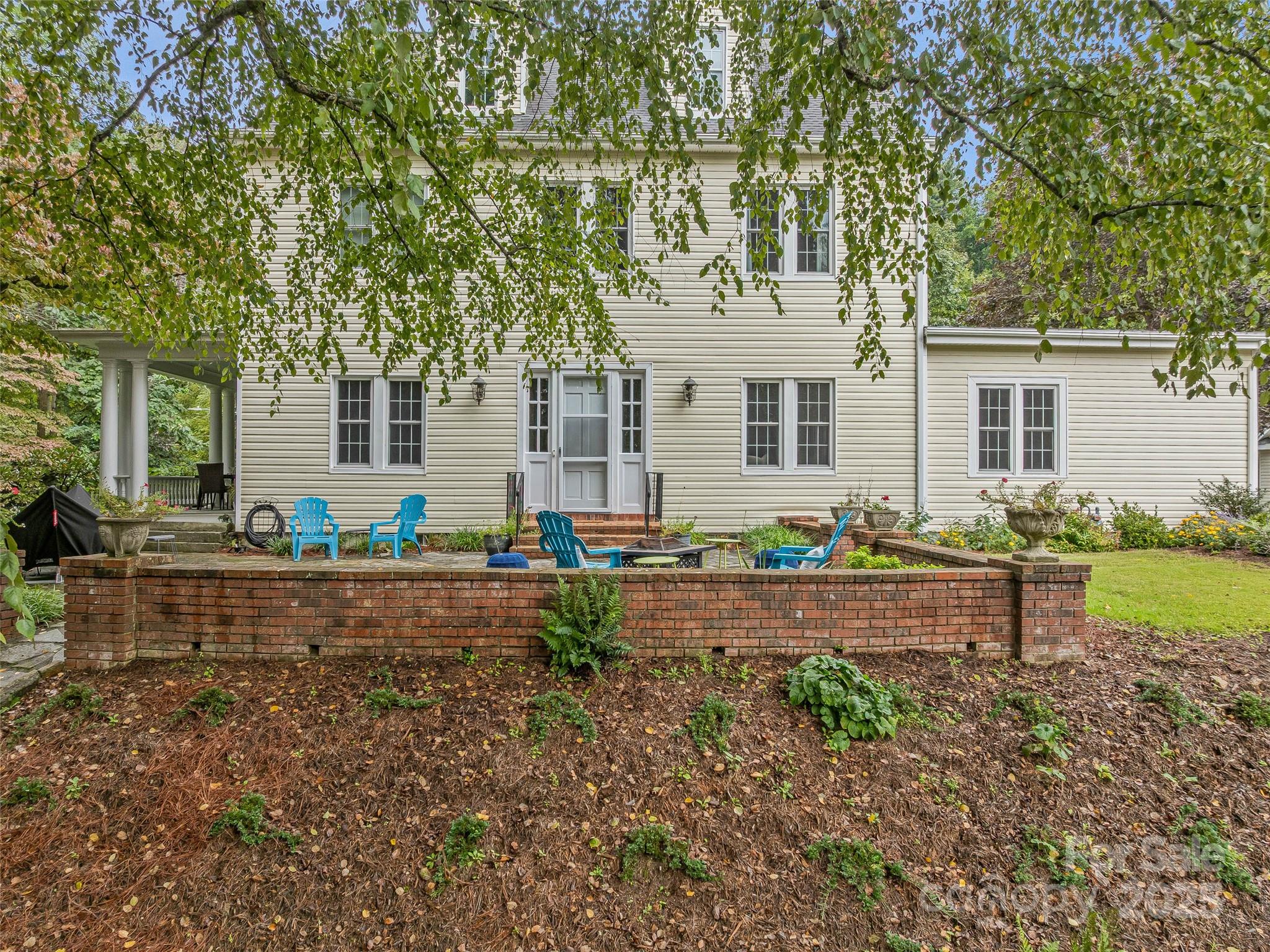 100 Poplar Spring Trail