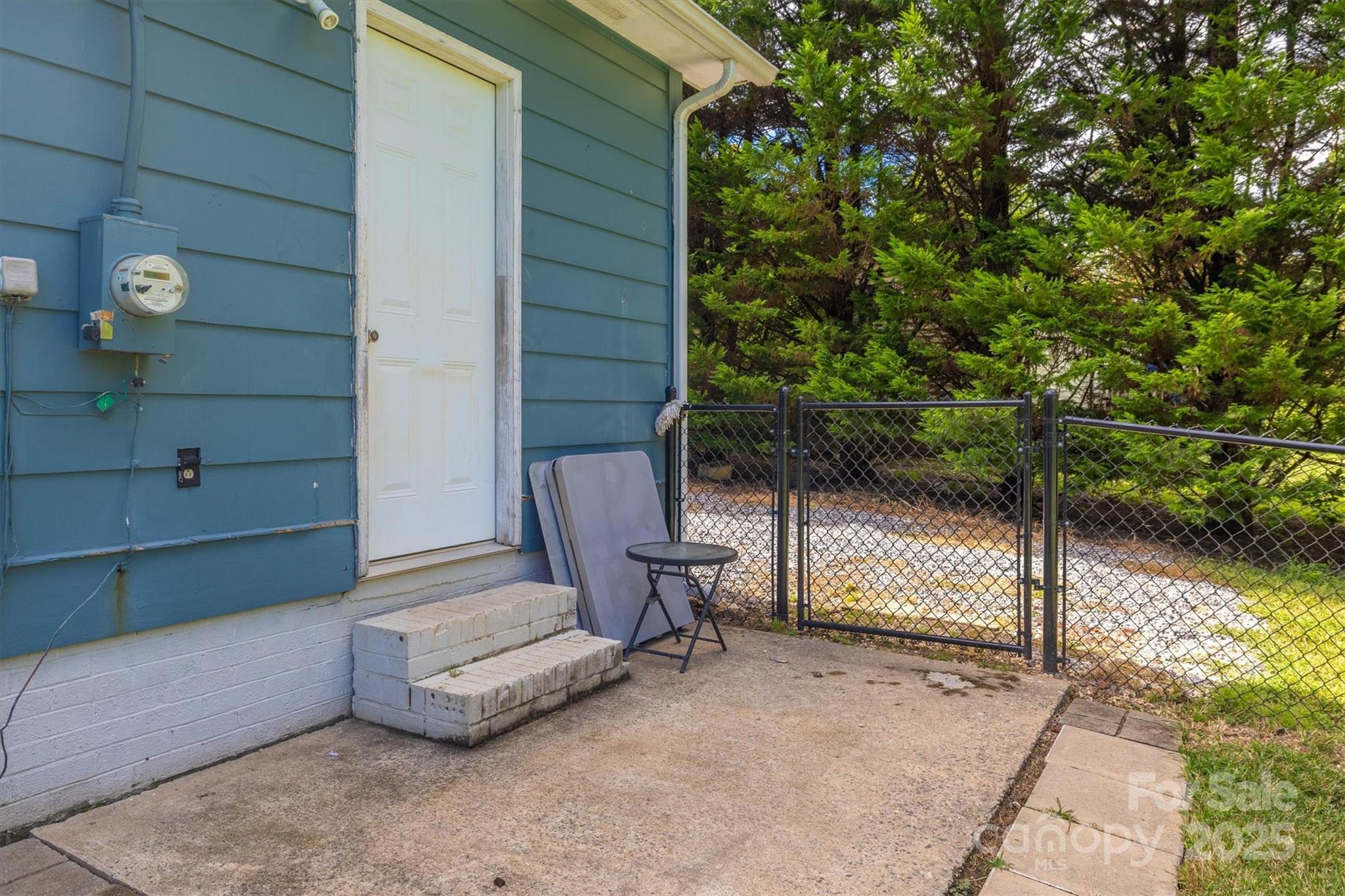 5029 Scott Road
