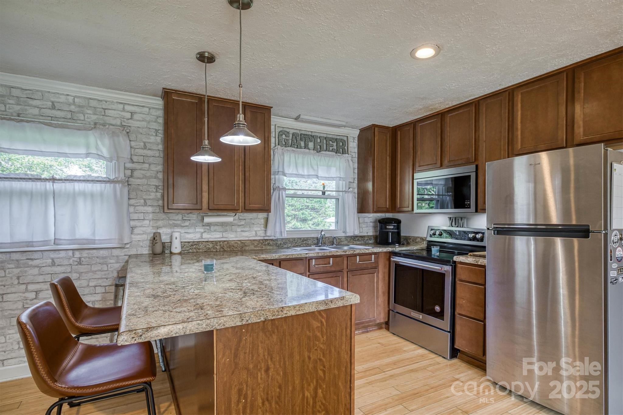 5029 Scott Road