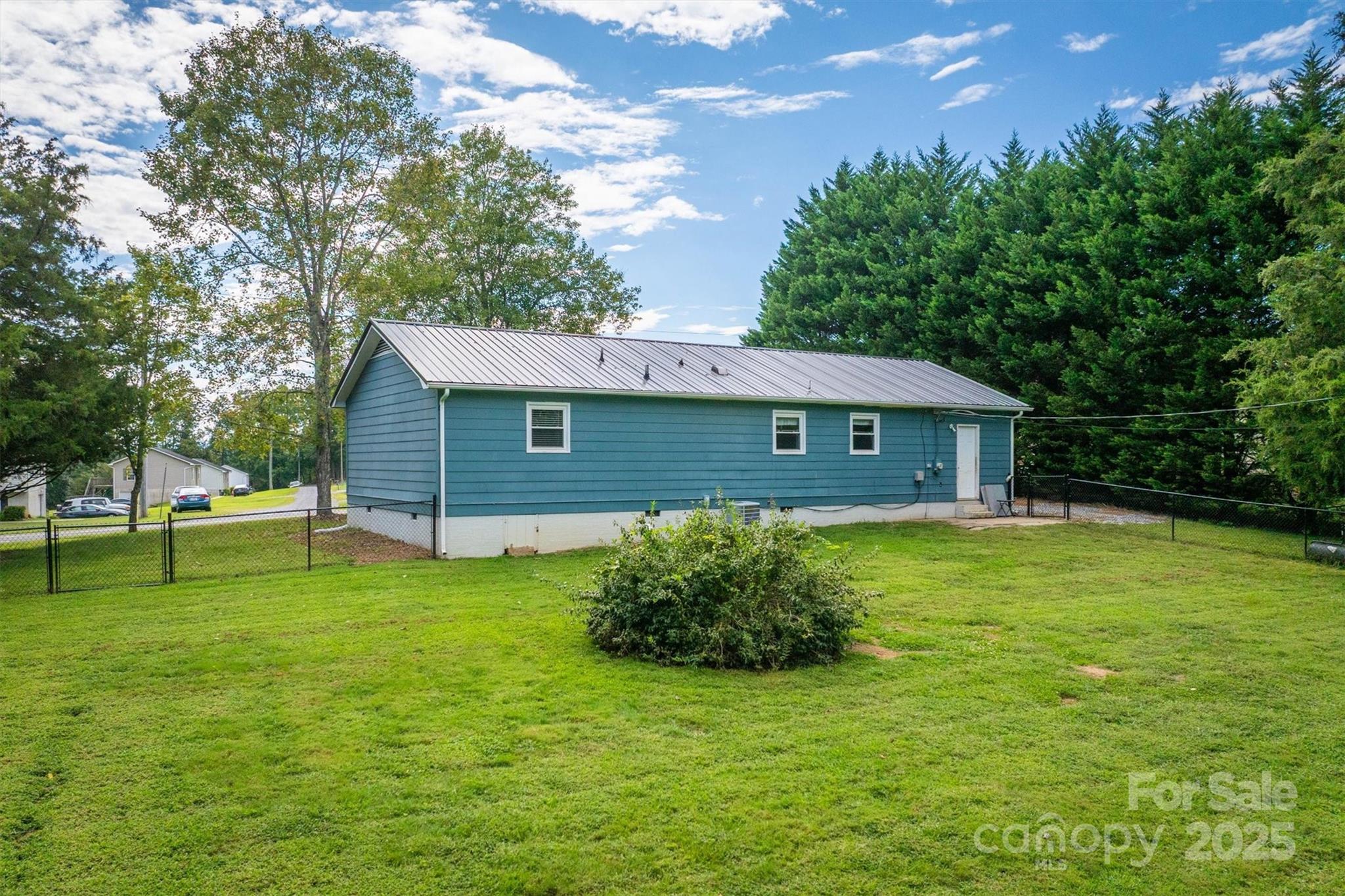 5029 Scott Road