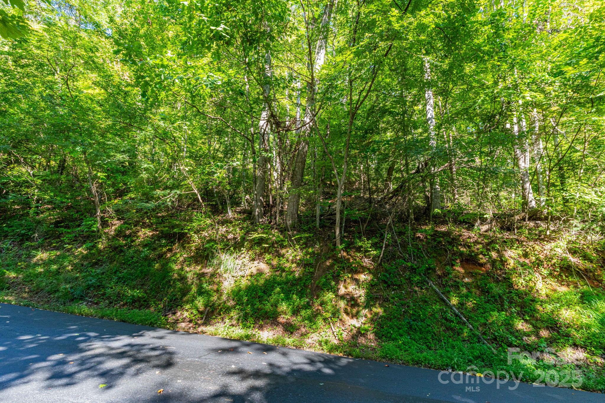 300 Running Deer Lane Unit: 70