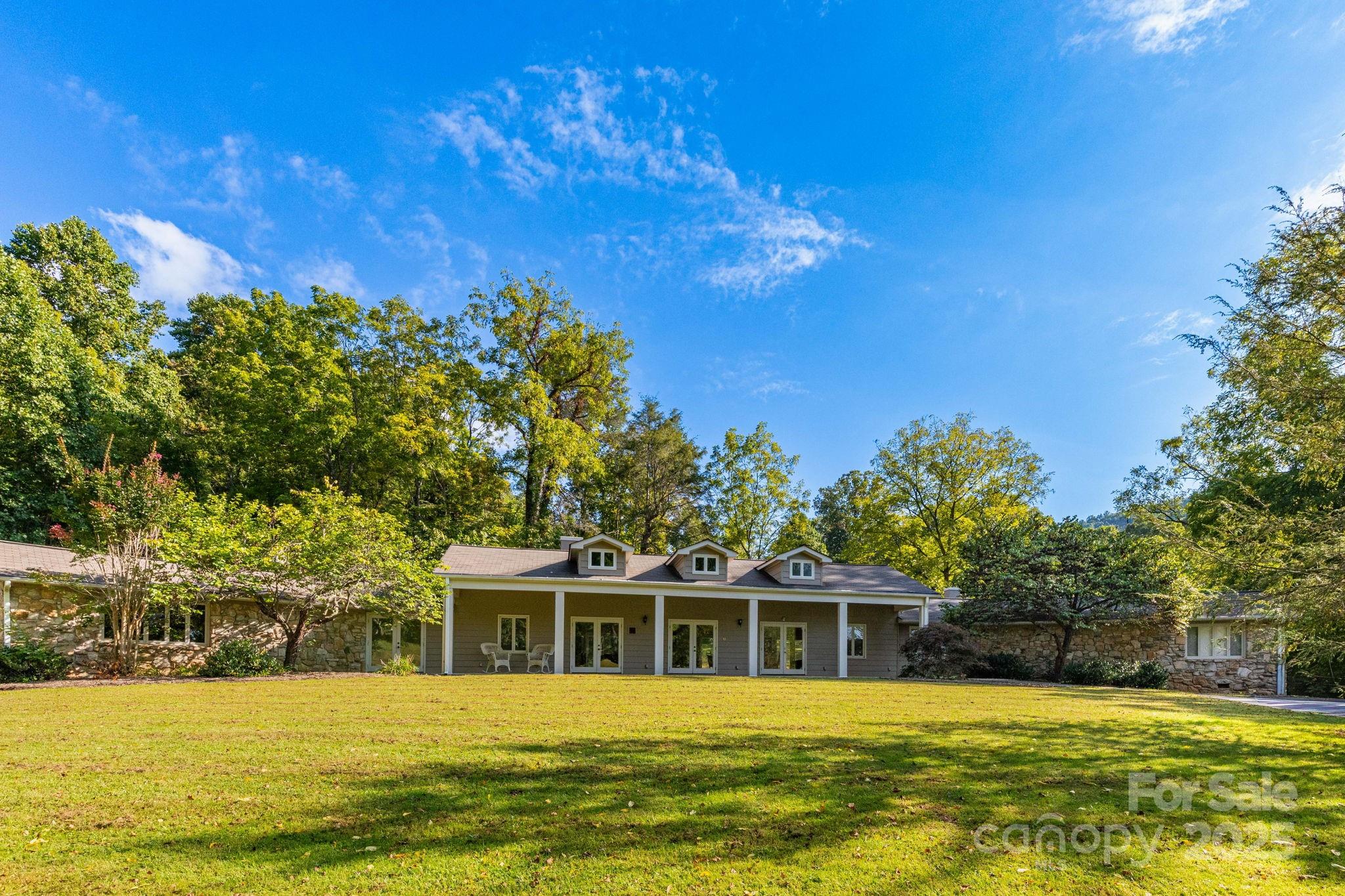 300 Running Deer Lane Unit: 70