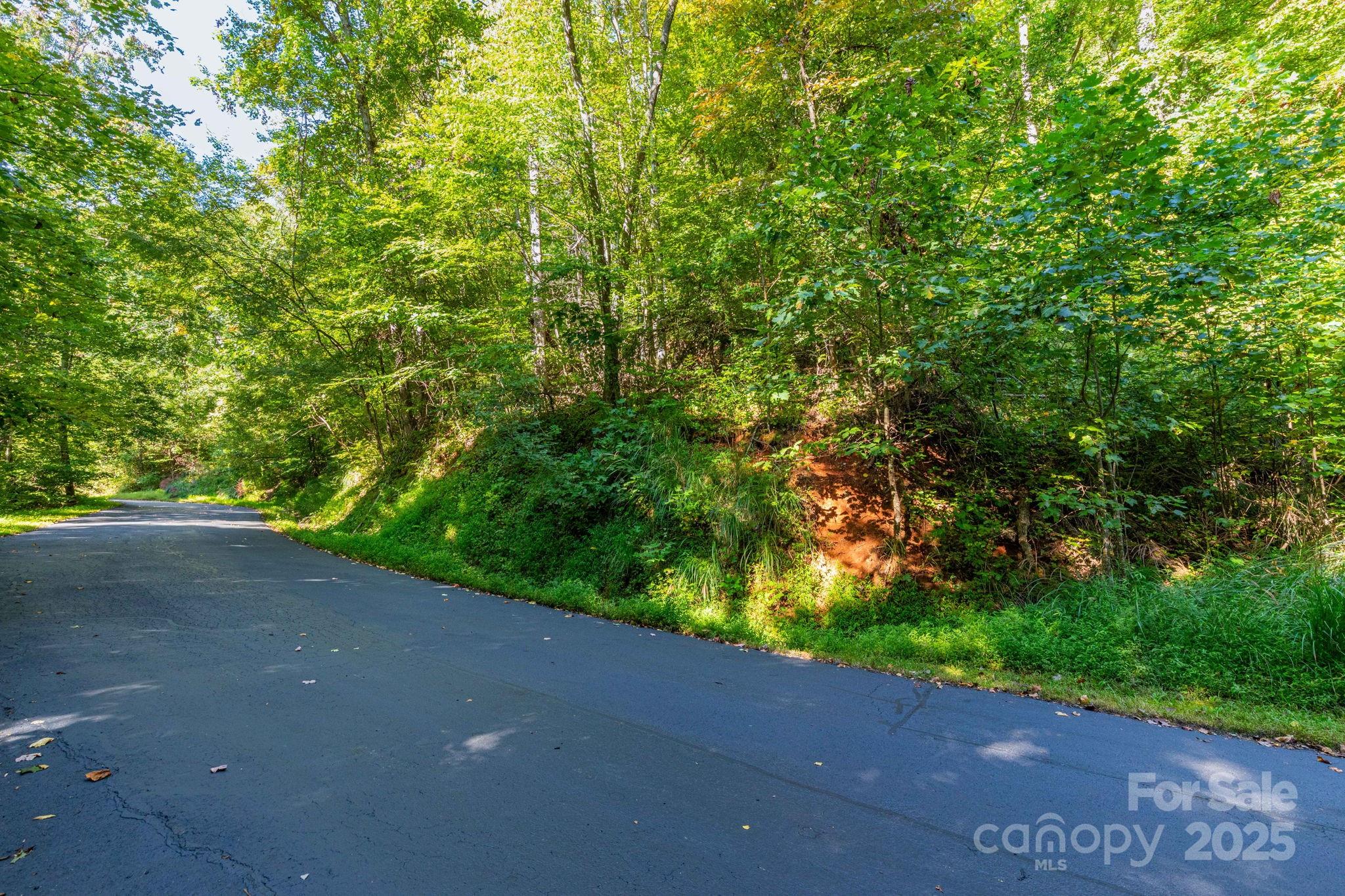 300 Running Deer Lane Unit: 70