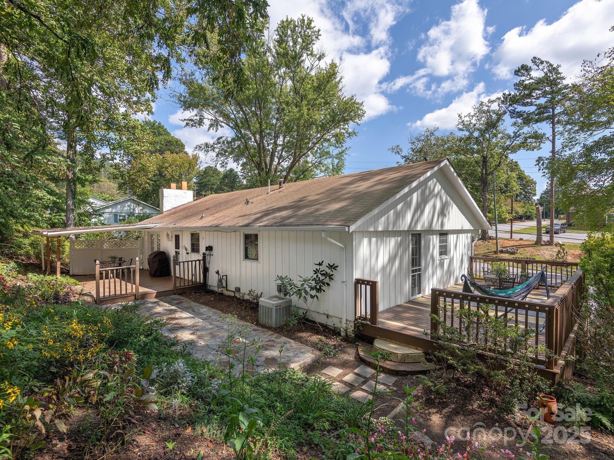 22 Waters Road