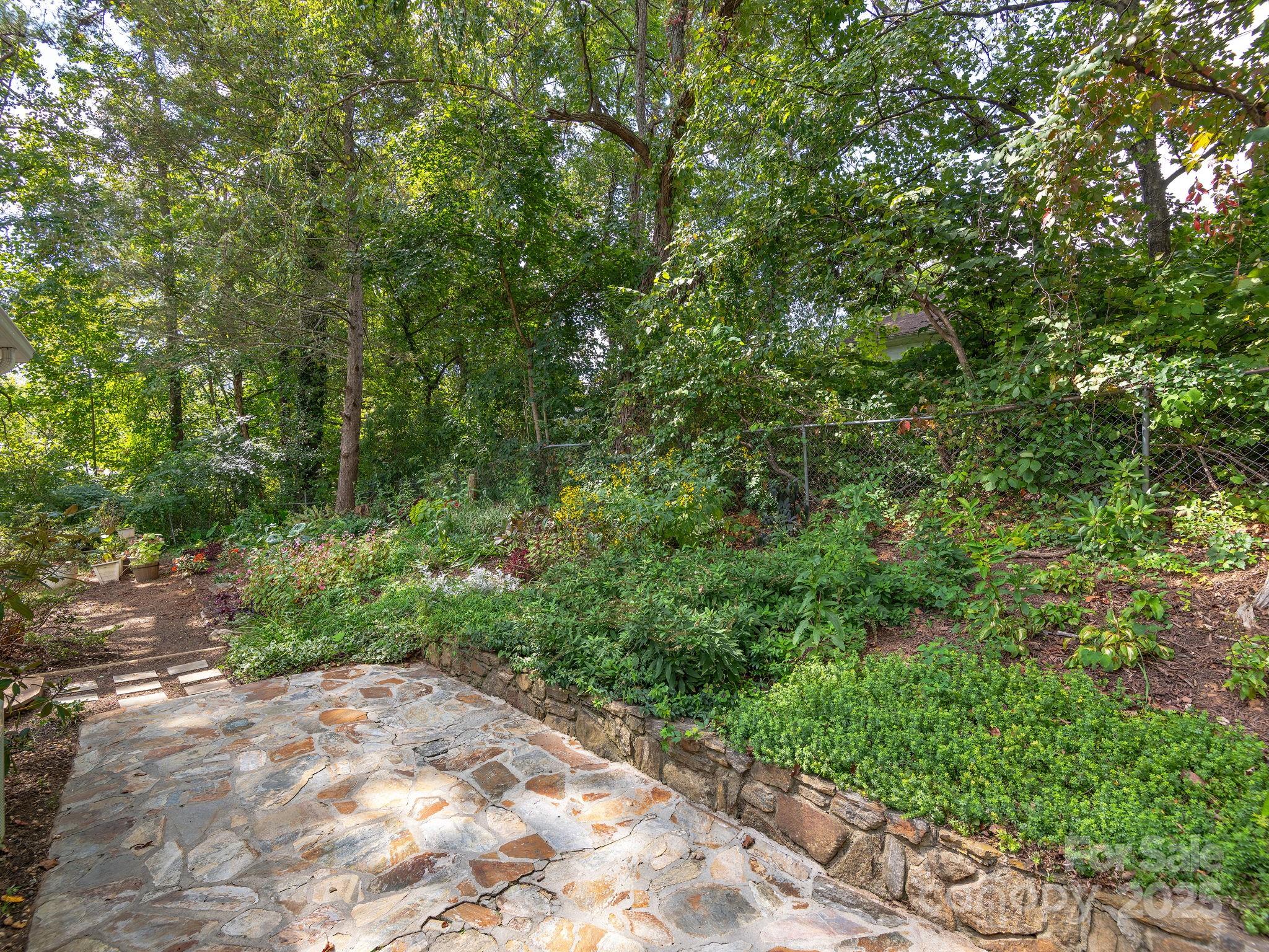 22 Waters Road