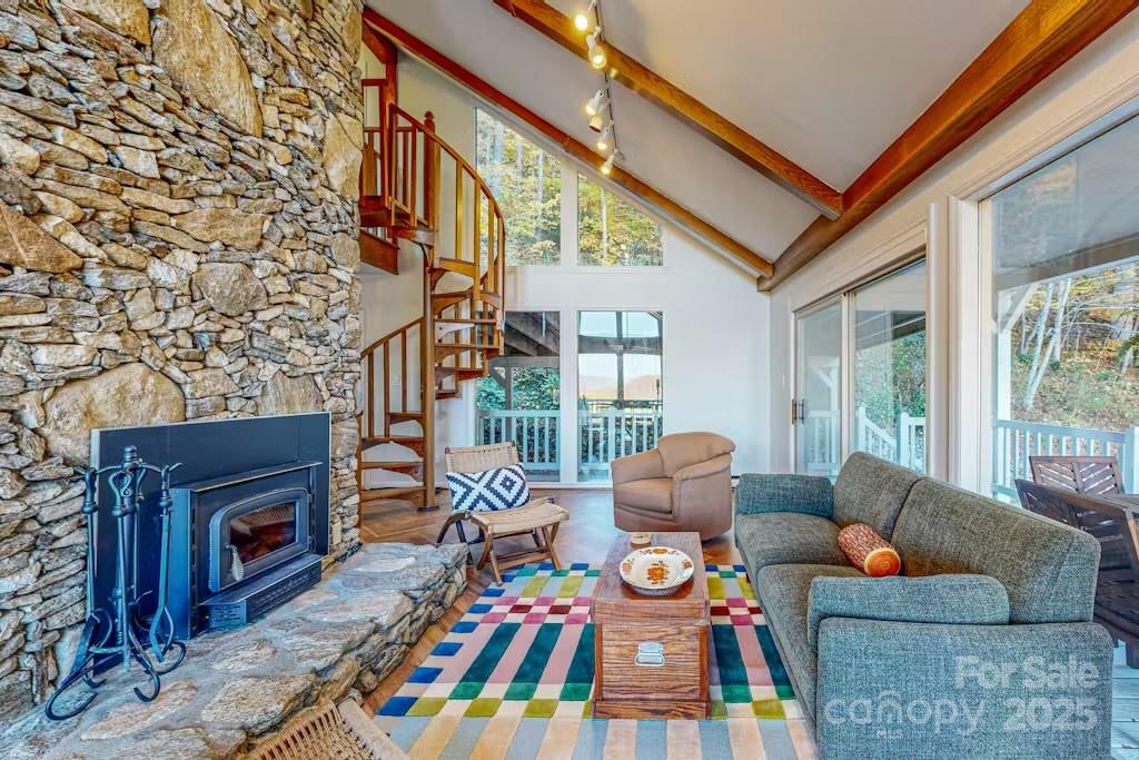 1299 Burnette Cove Road