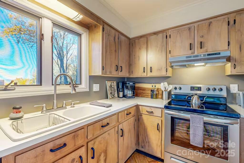 1299 Burnette Cove Road