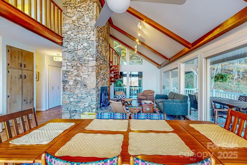 1299 Burnette Cove Road