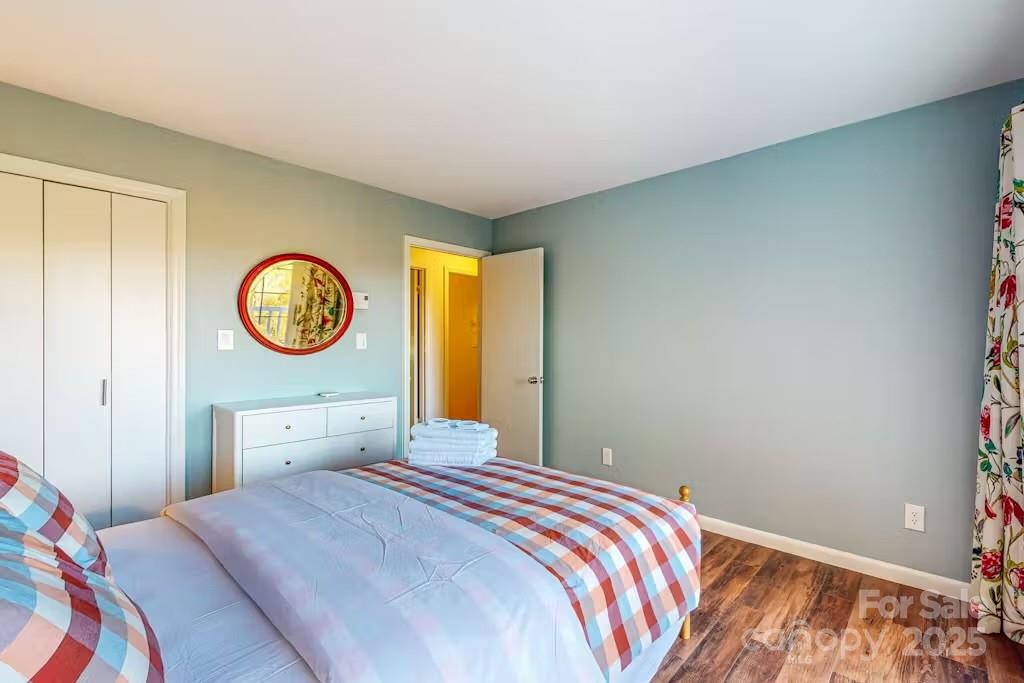 1299 Burnette Cove Road