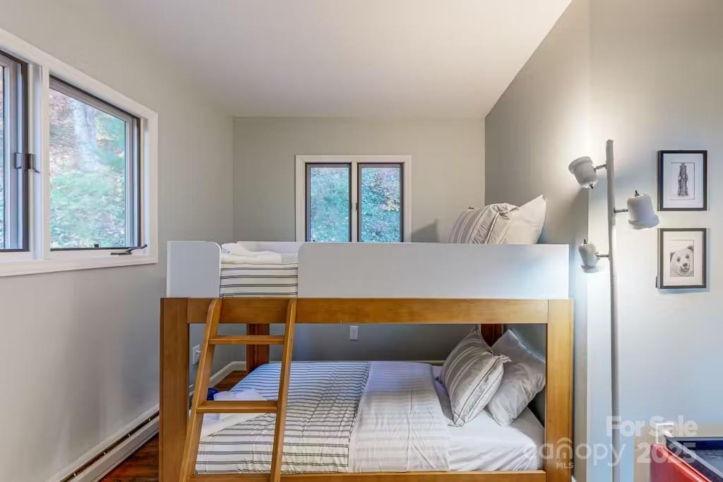 1299 Burnette Cove Road