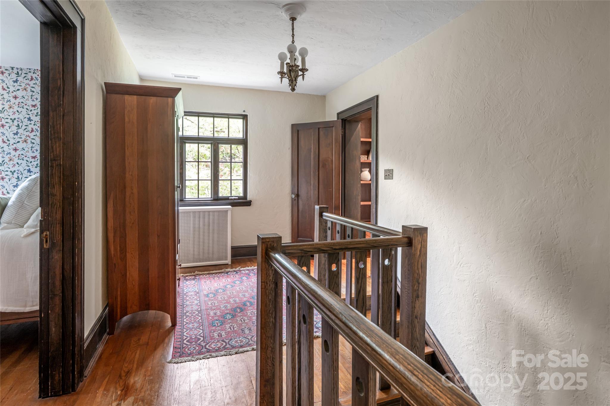 21 Lynwood Road