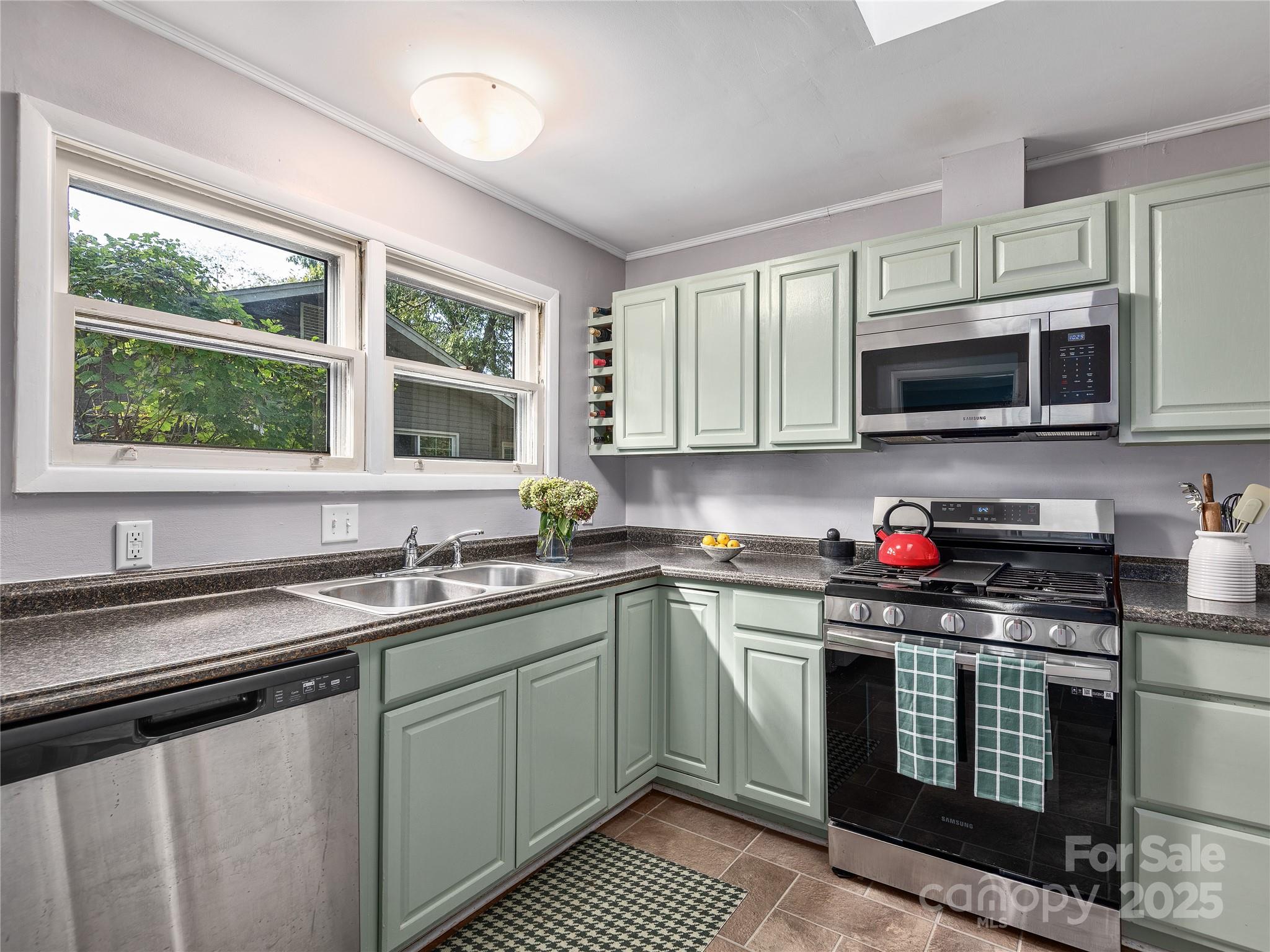 74 Brucemont Circle