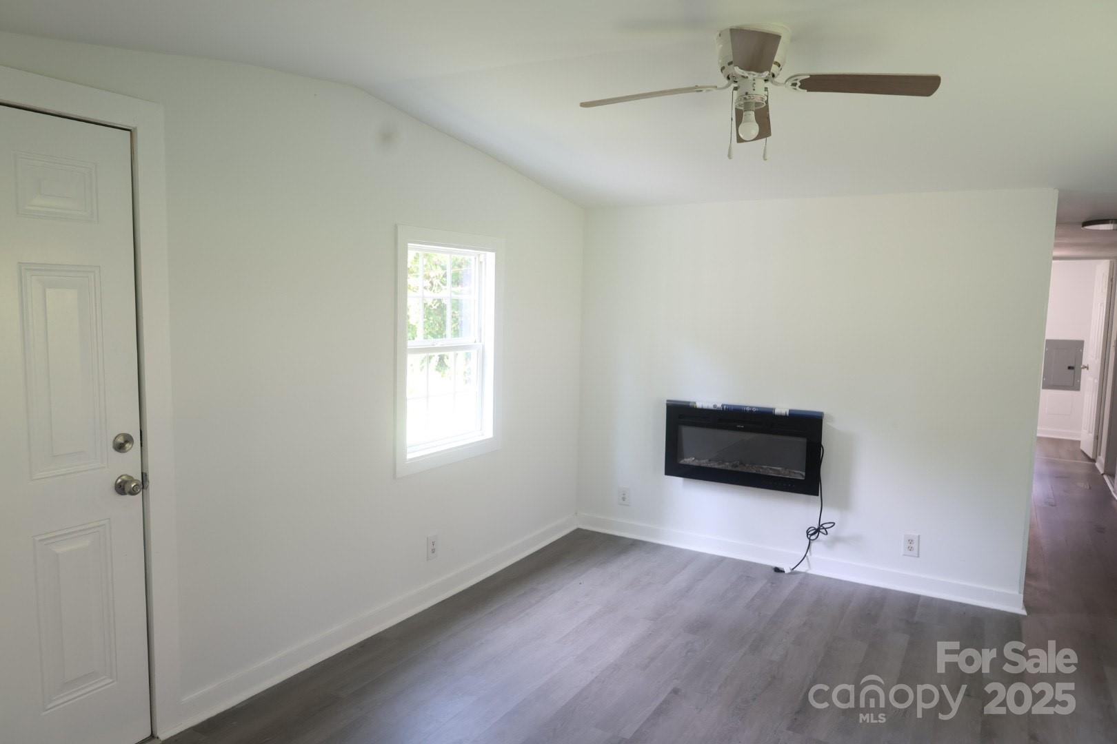 5 Miramar Drive