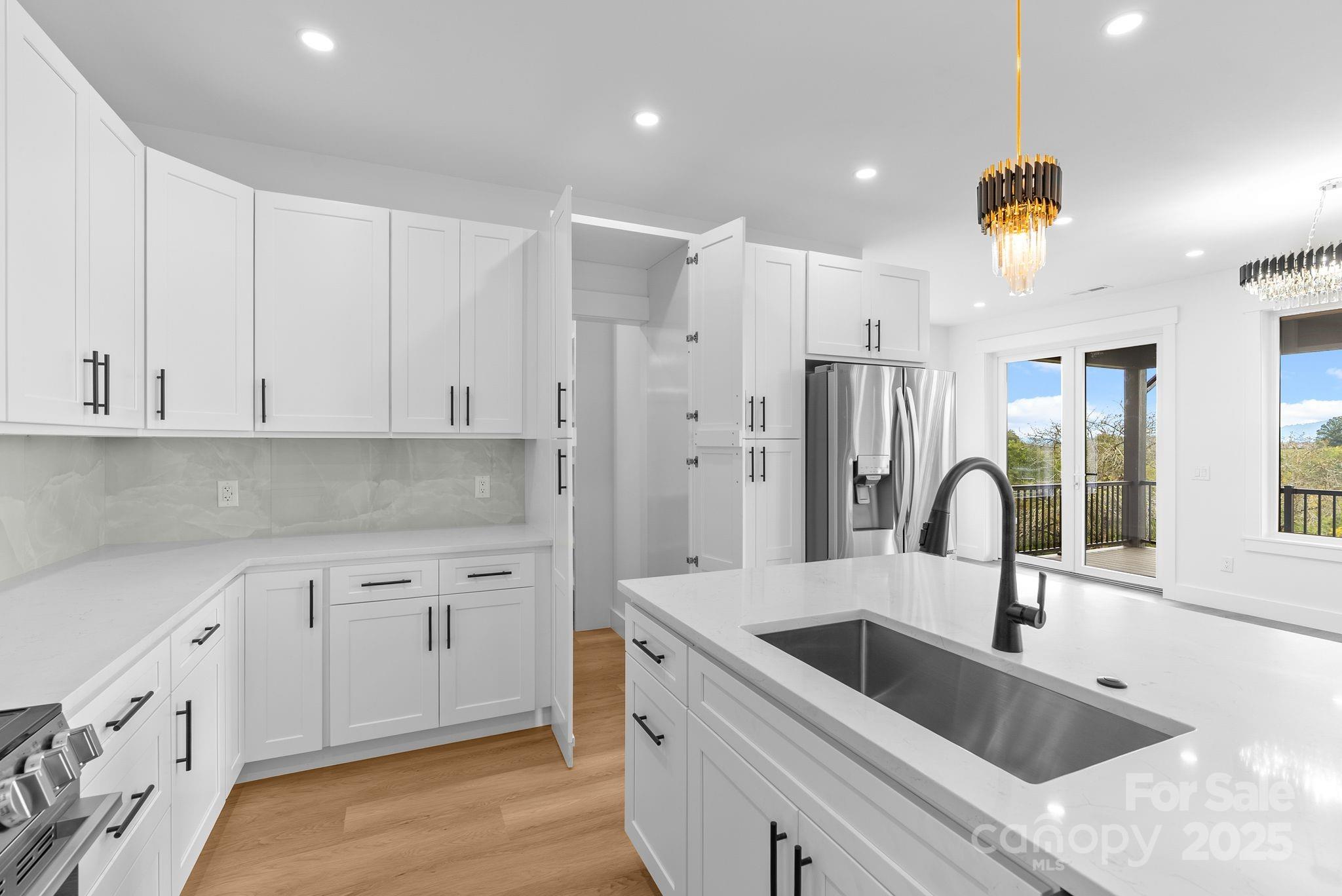 1148 Alexander Road