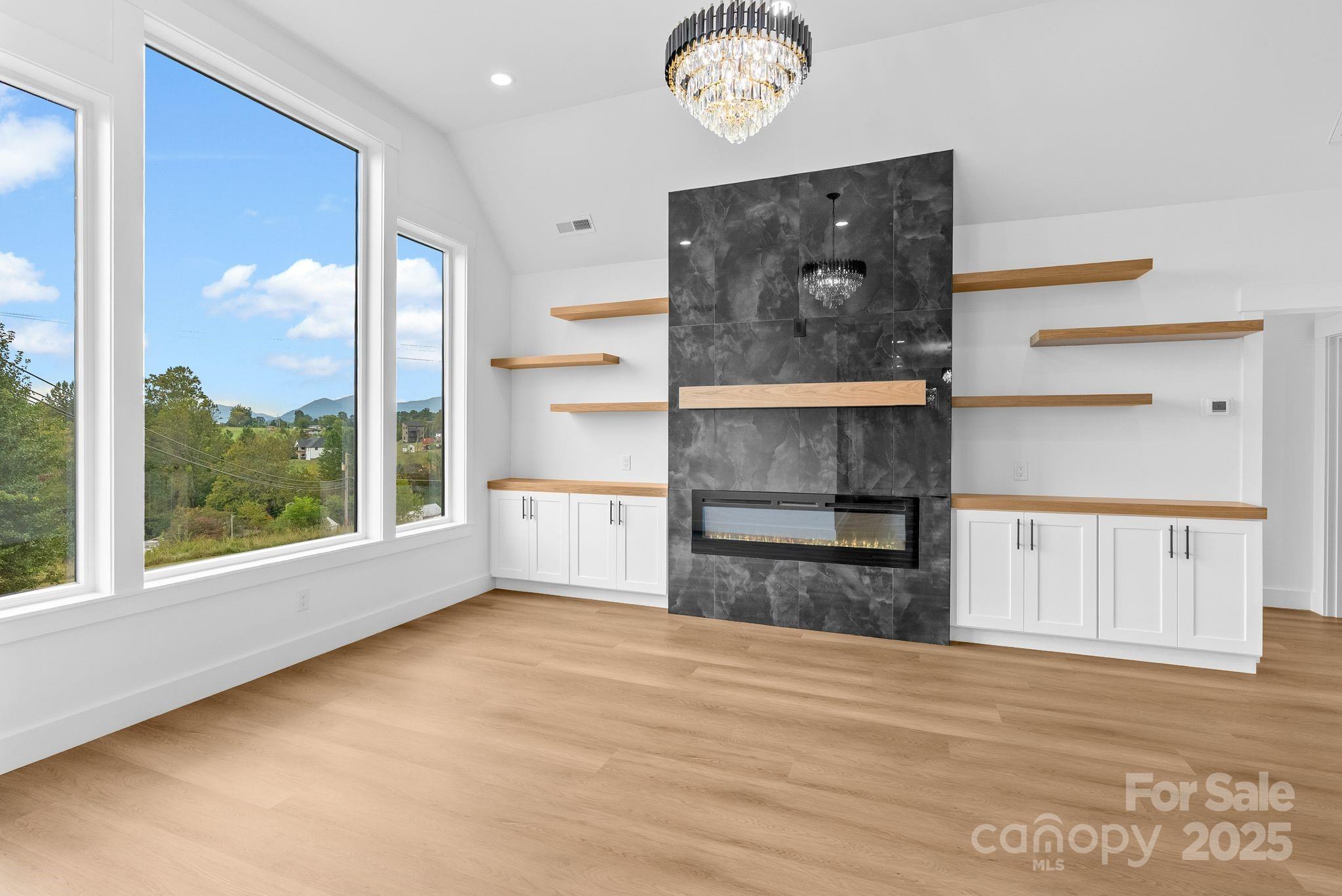 1148 Alexander Road