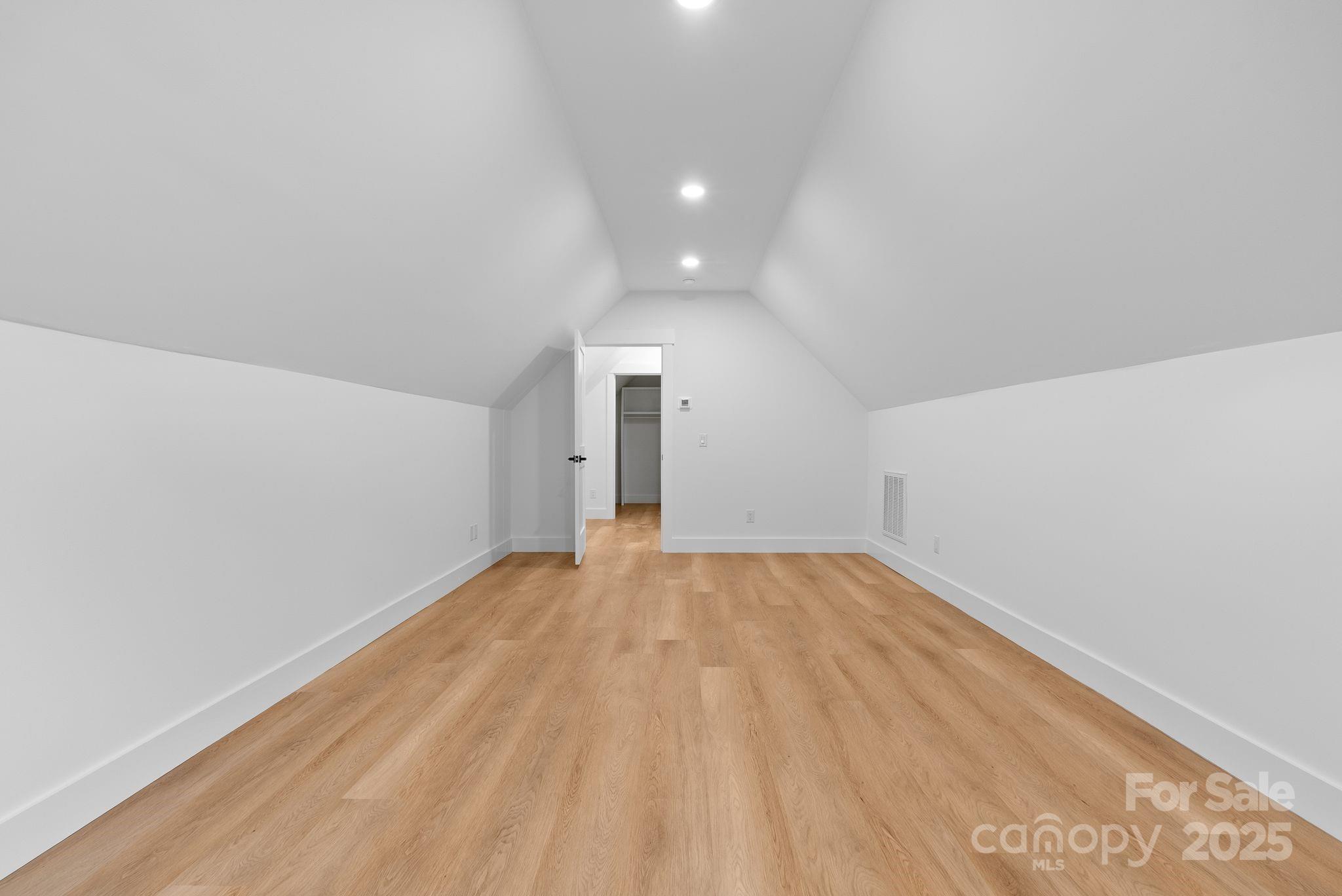 1148 Alexander Road