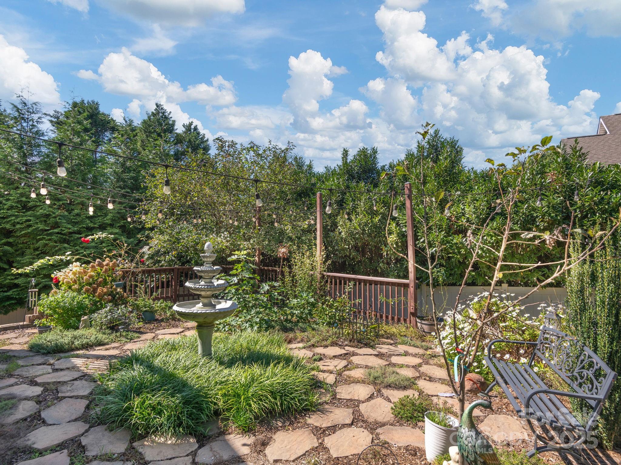 95 Driftstone Circle