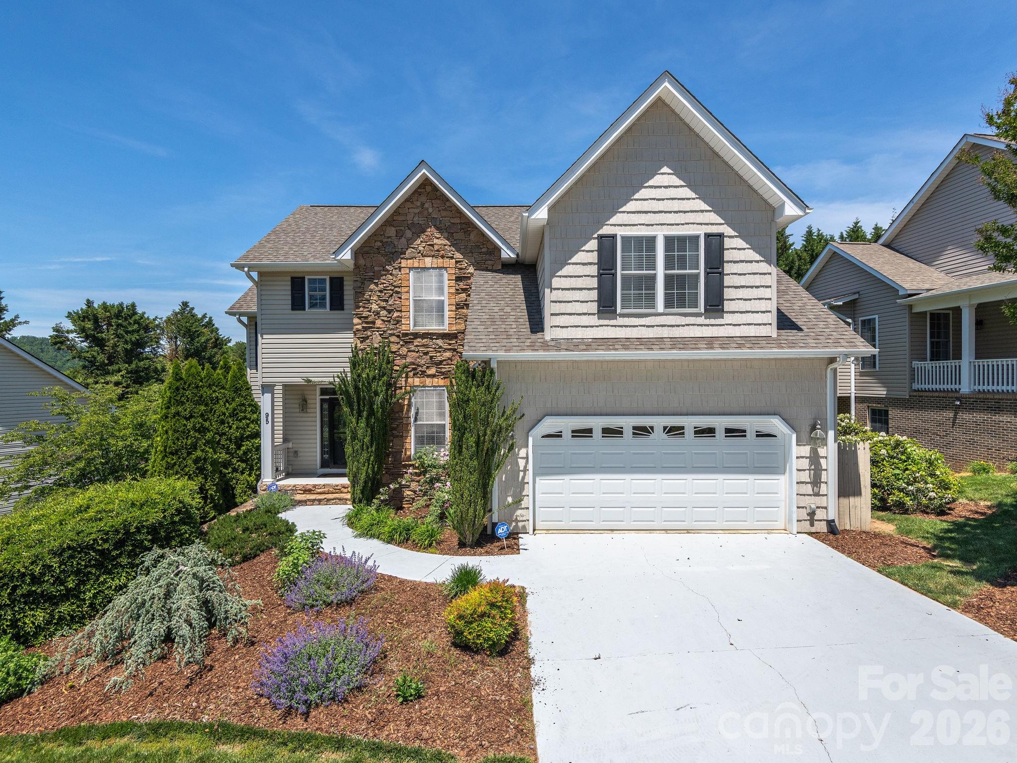 95 Driftstone Circle