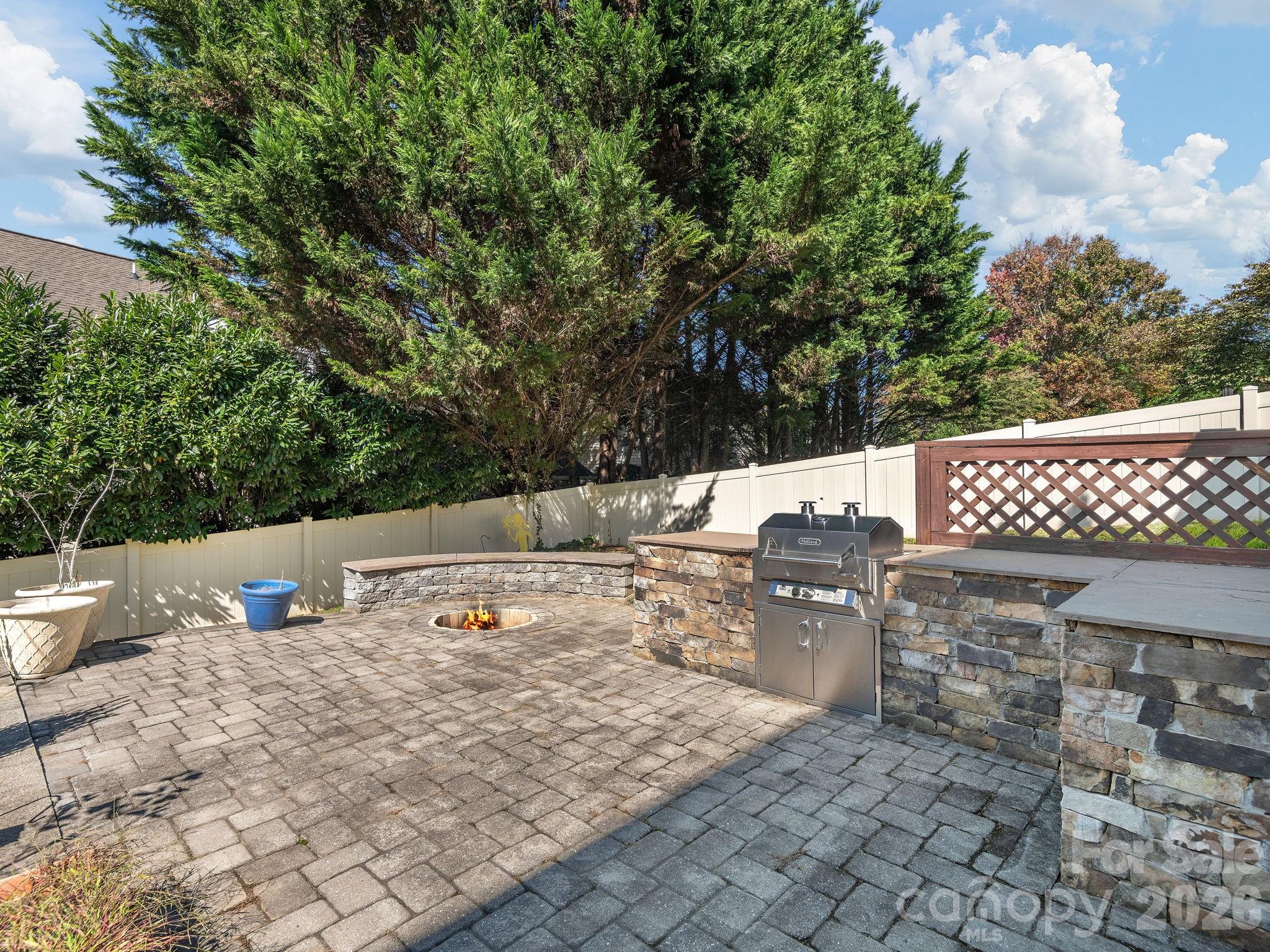 95 Driftstone Circle