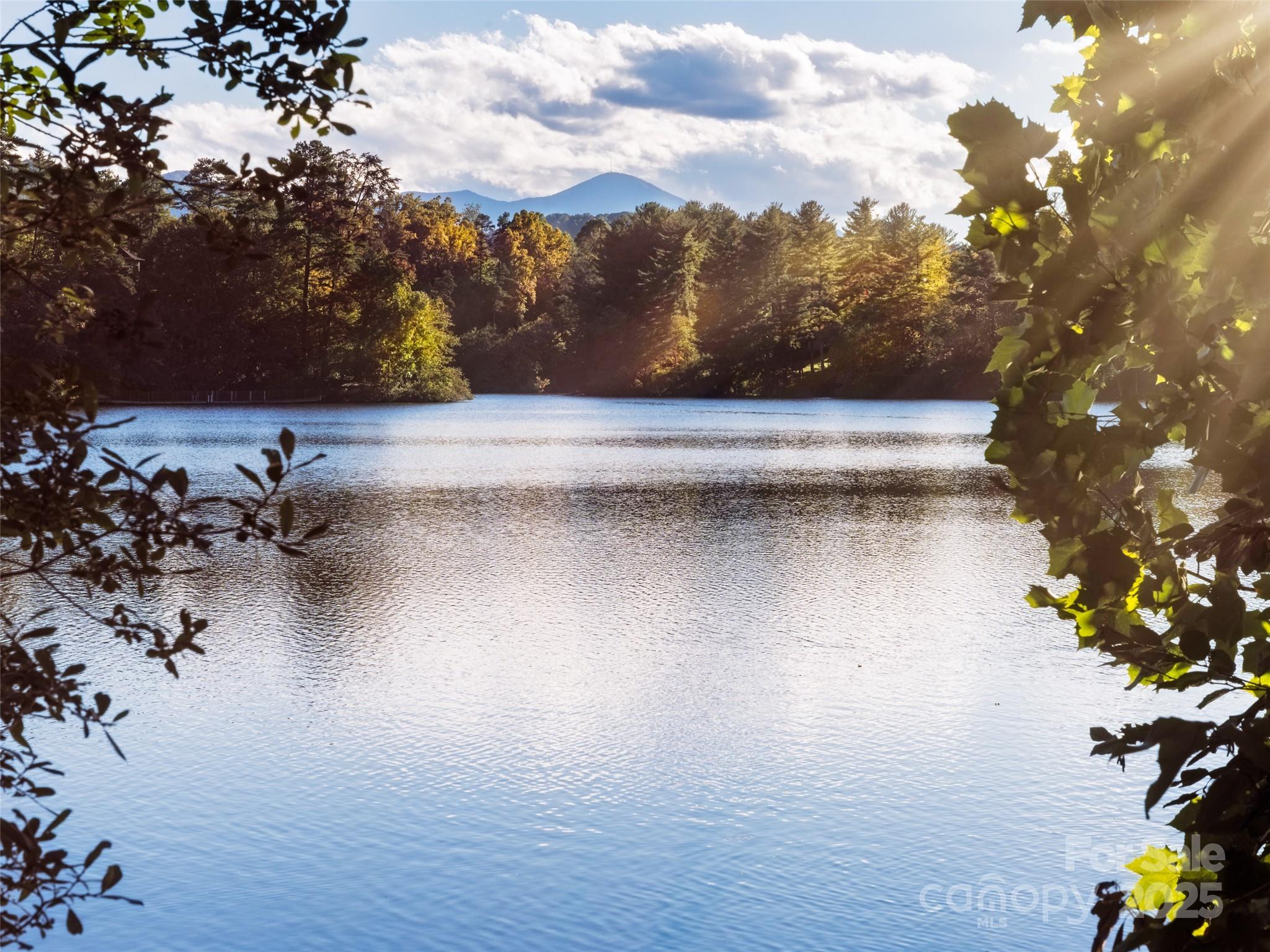 38 S Kaufman Stone Way