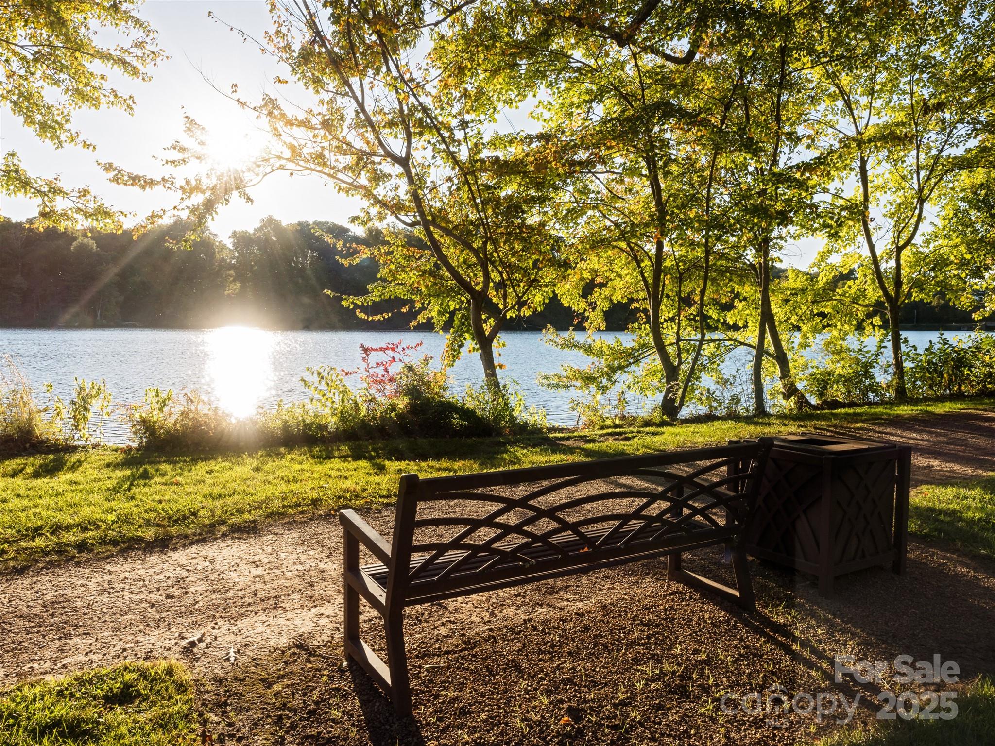 38 S Kaufman Stone Way