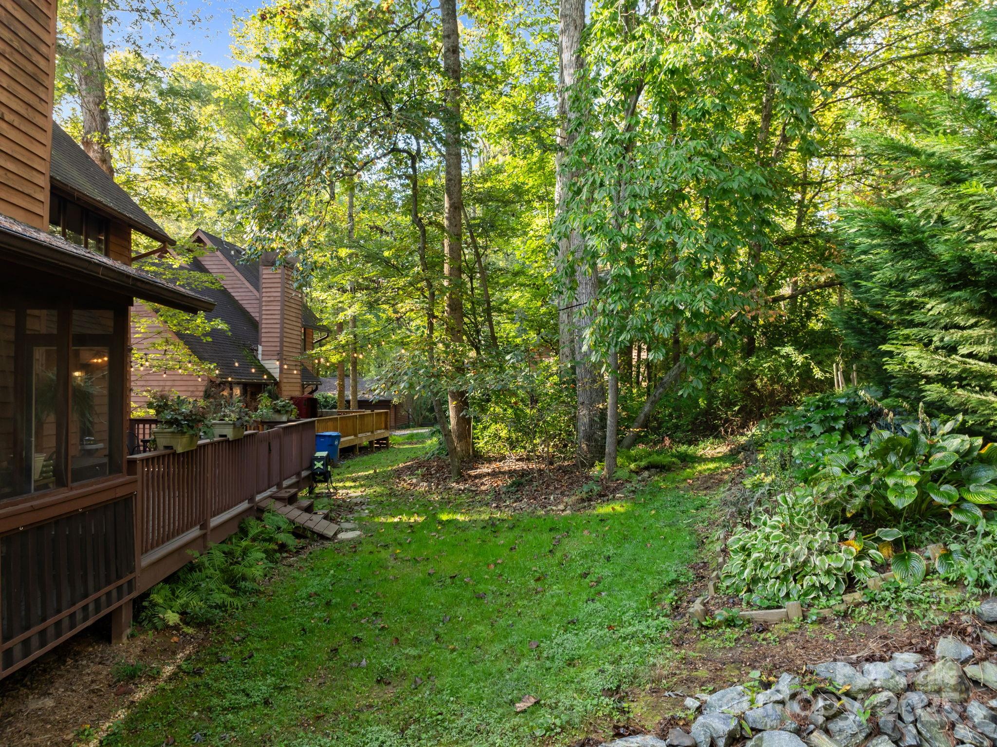 70 N Garden Court