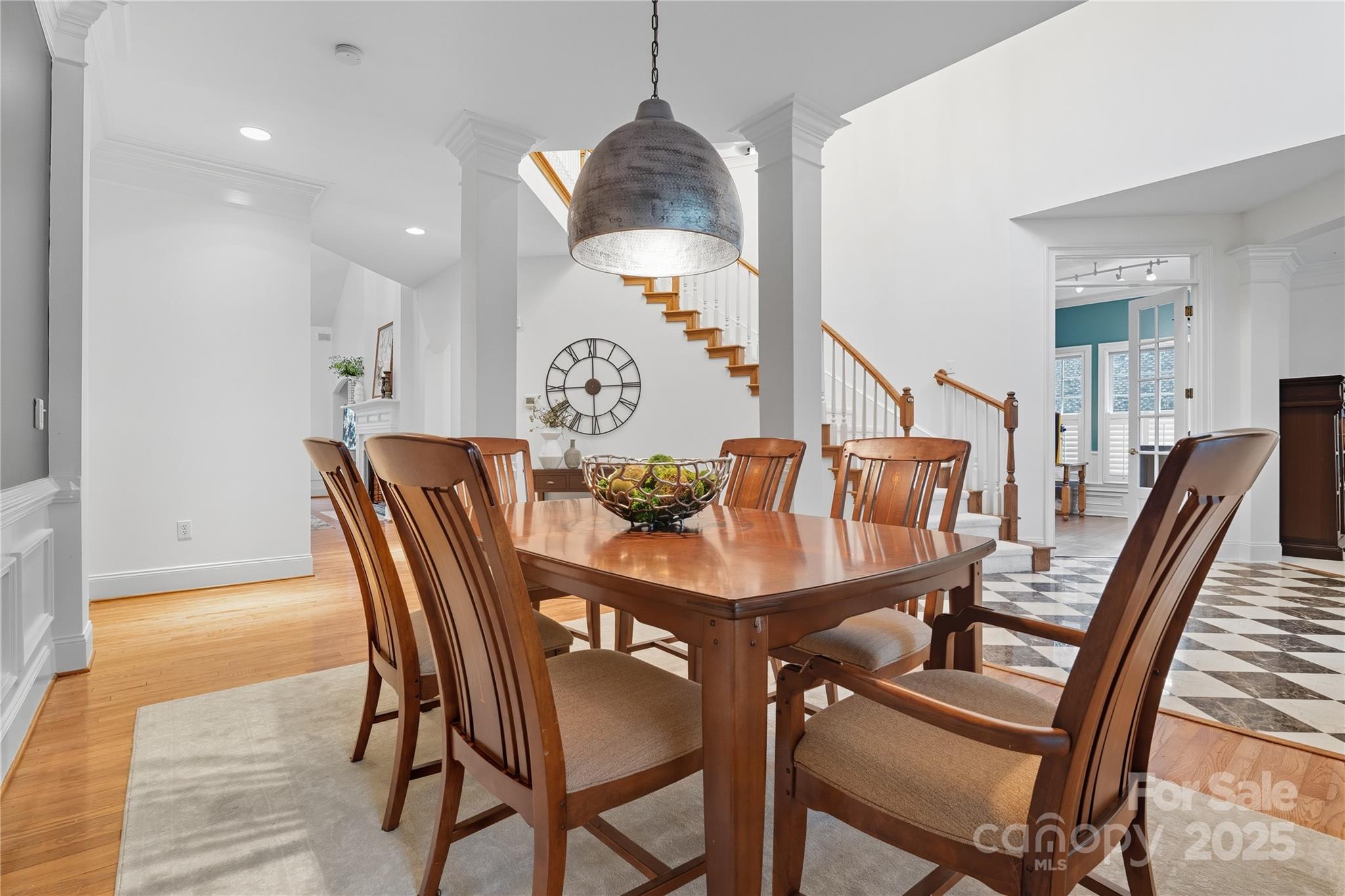 15915 Knox Hill Road