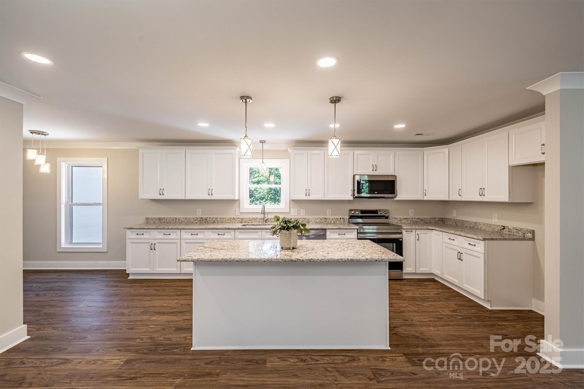 2912 Woodstream Drive