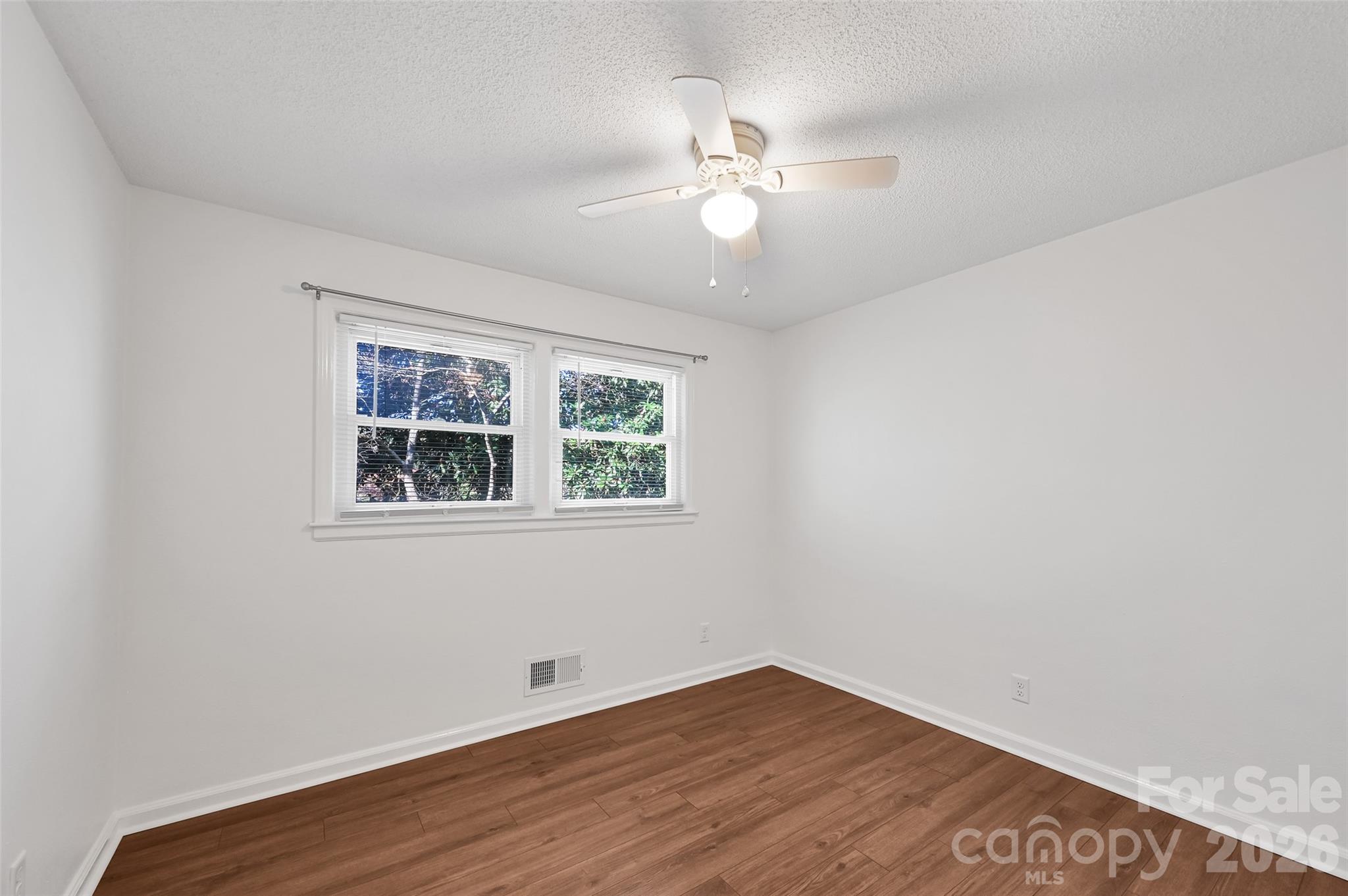 22 E Shore Drive