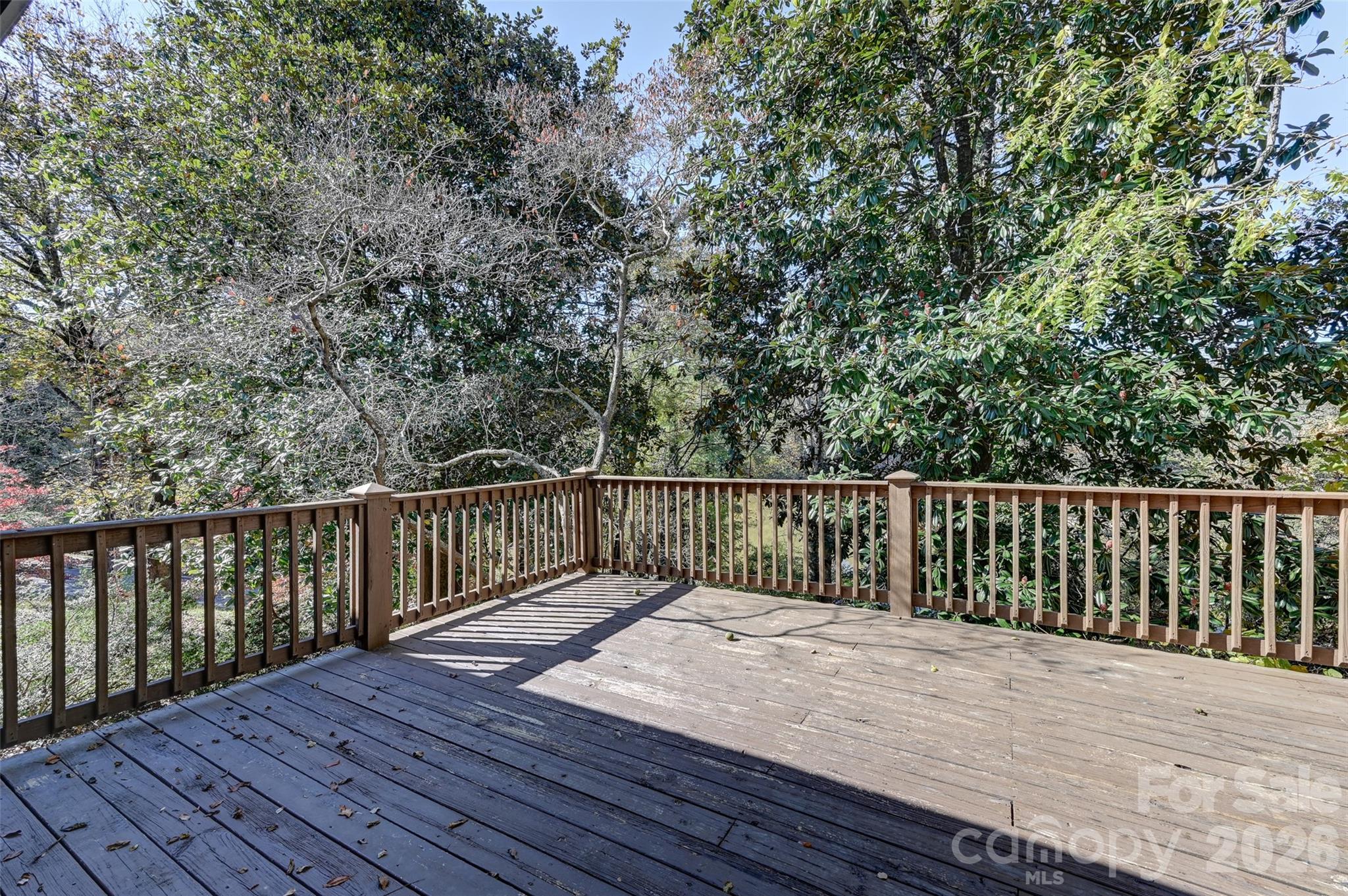 22 E Shore Drive