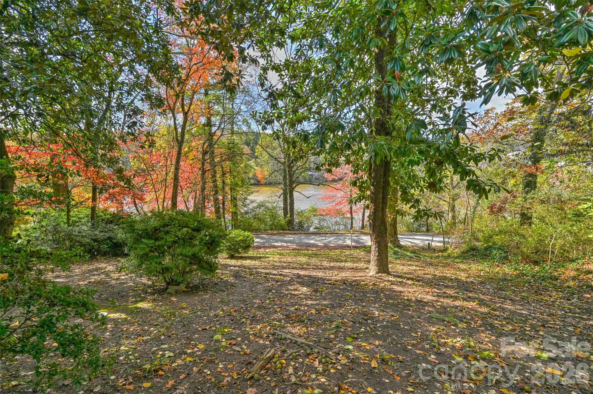 22 E Shore Drive