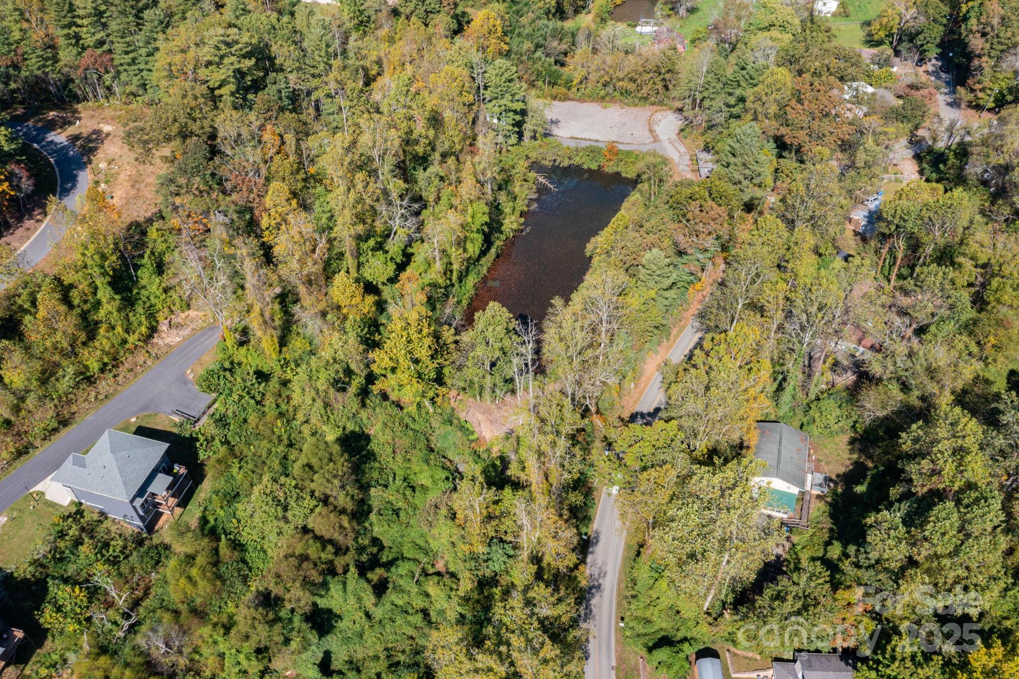 36, 40, 44 Lakeside Drive