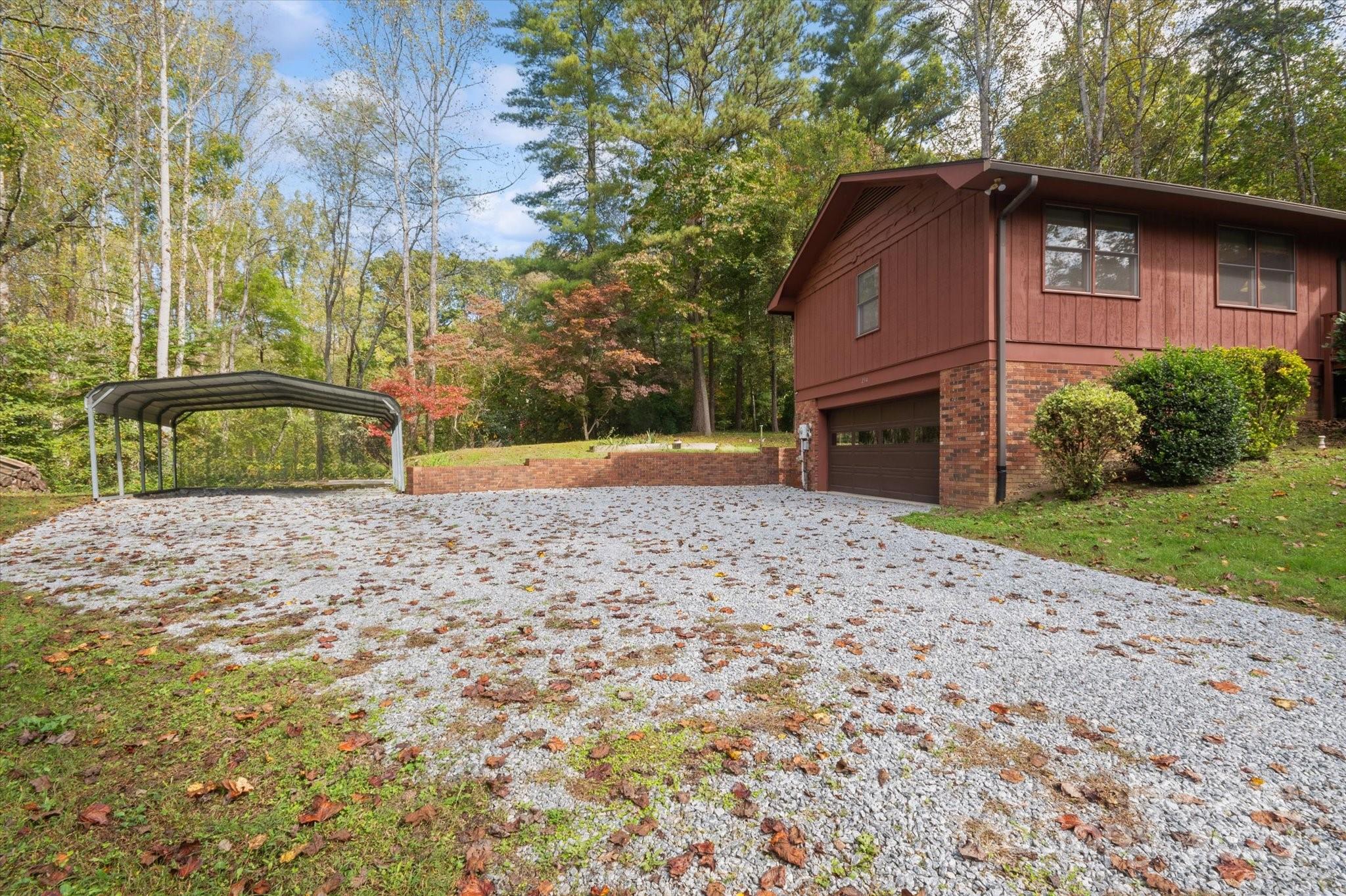 234 Fallen Timber Road