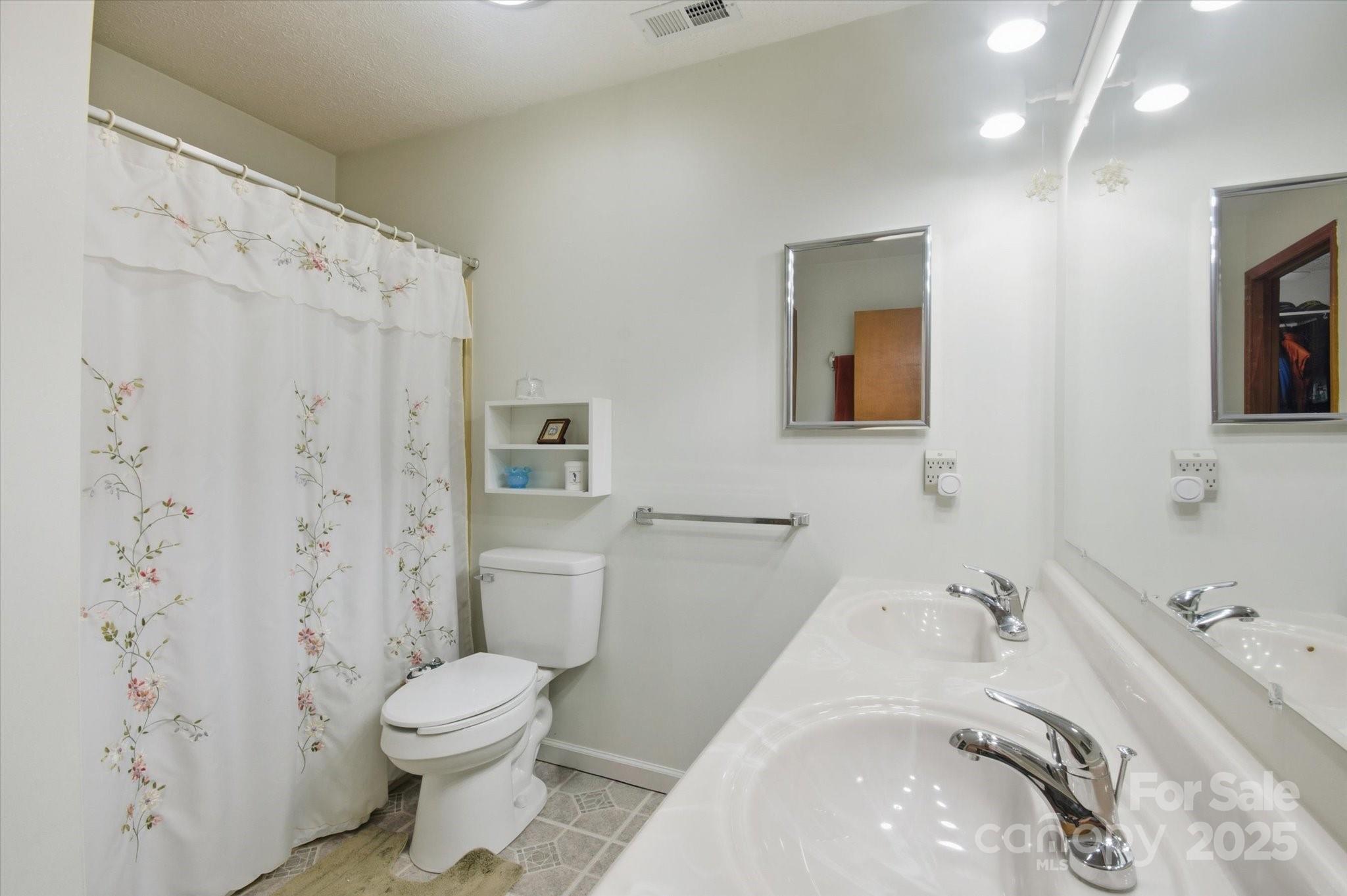 234 Fallen Timber Road