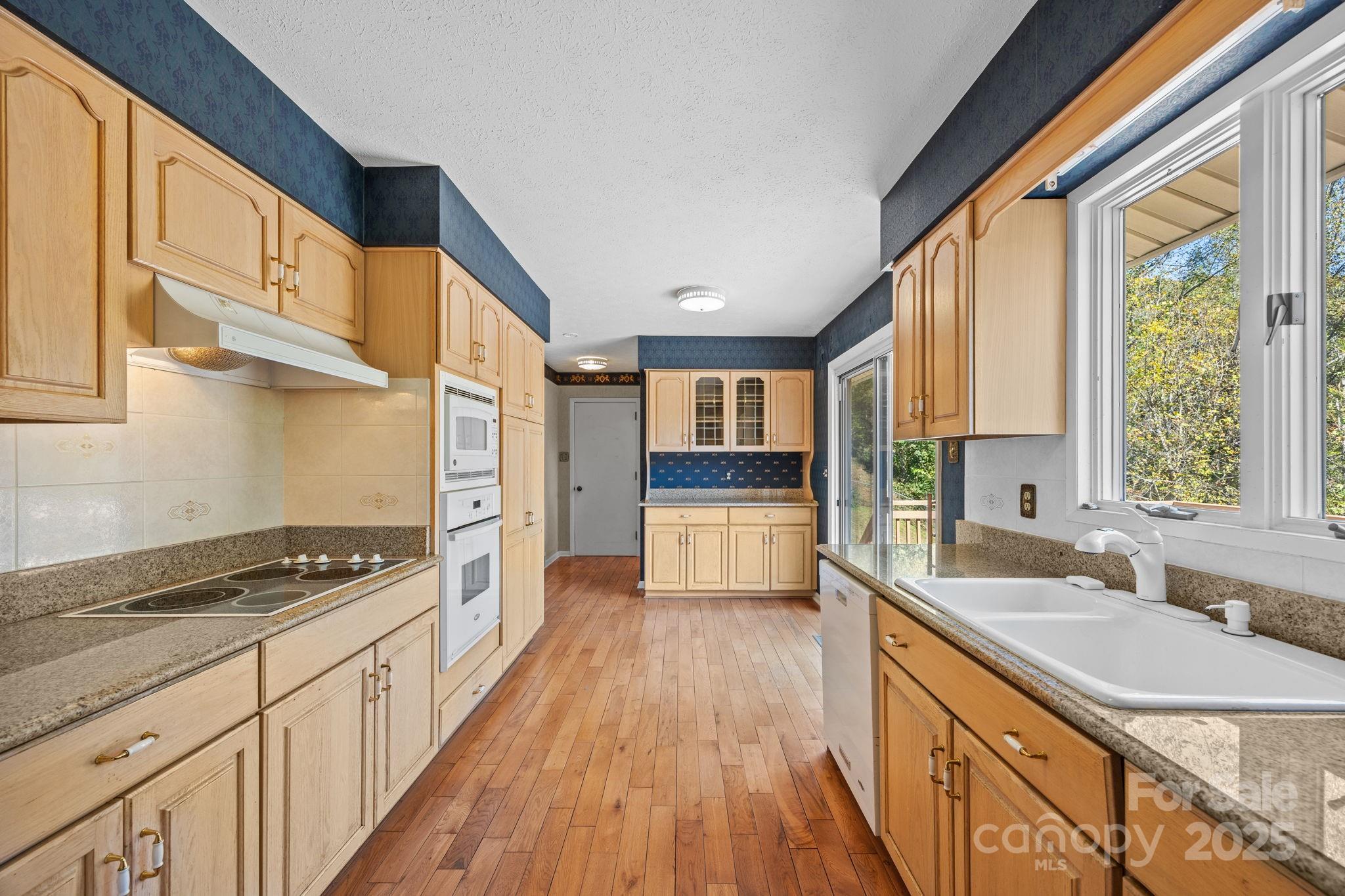 45 Crabapple Lane