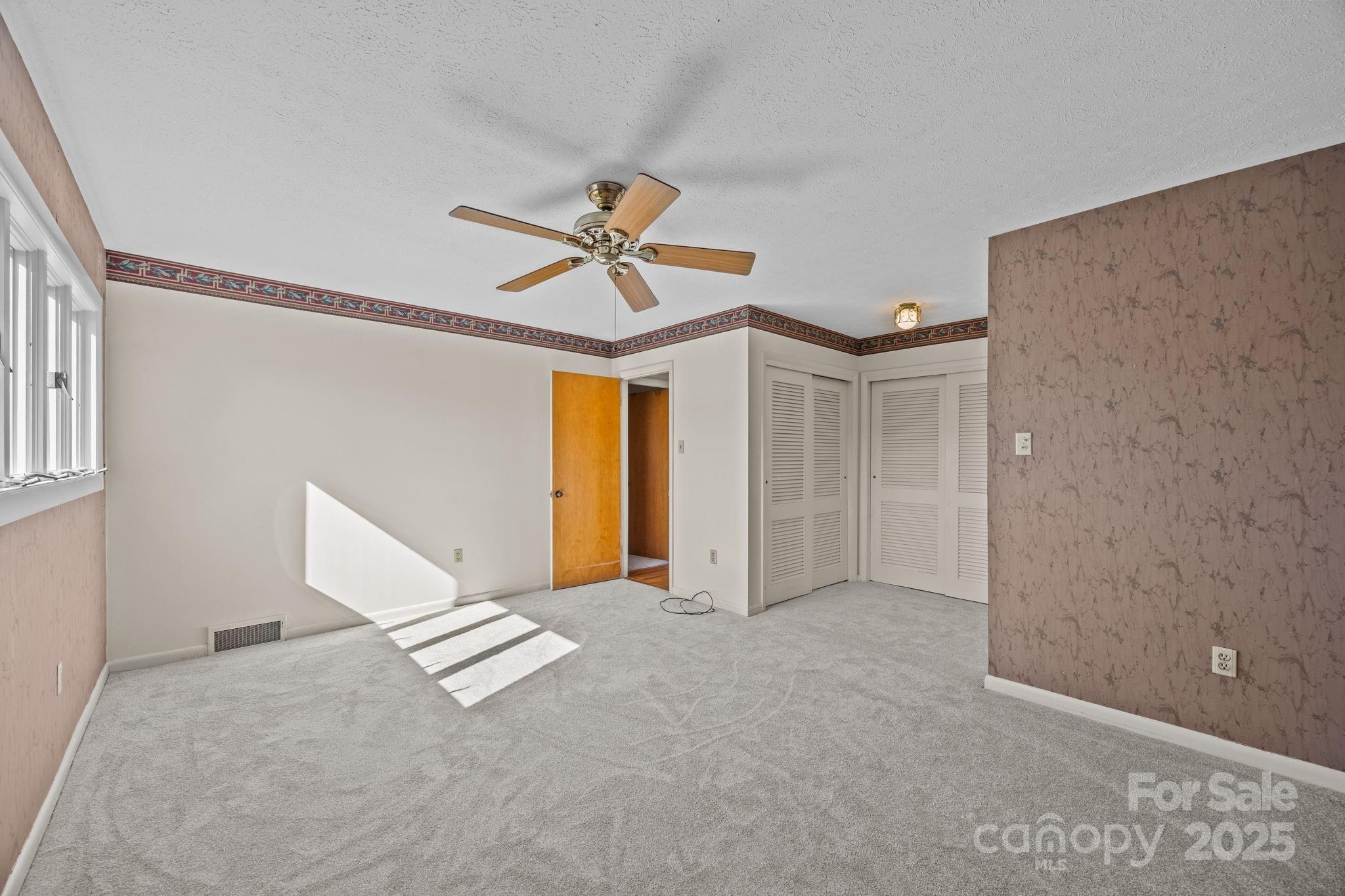 45 Crabapple Lane