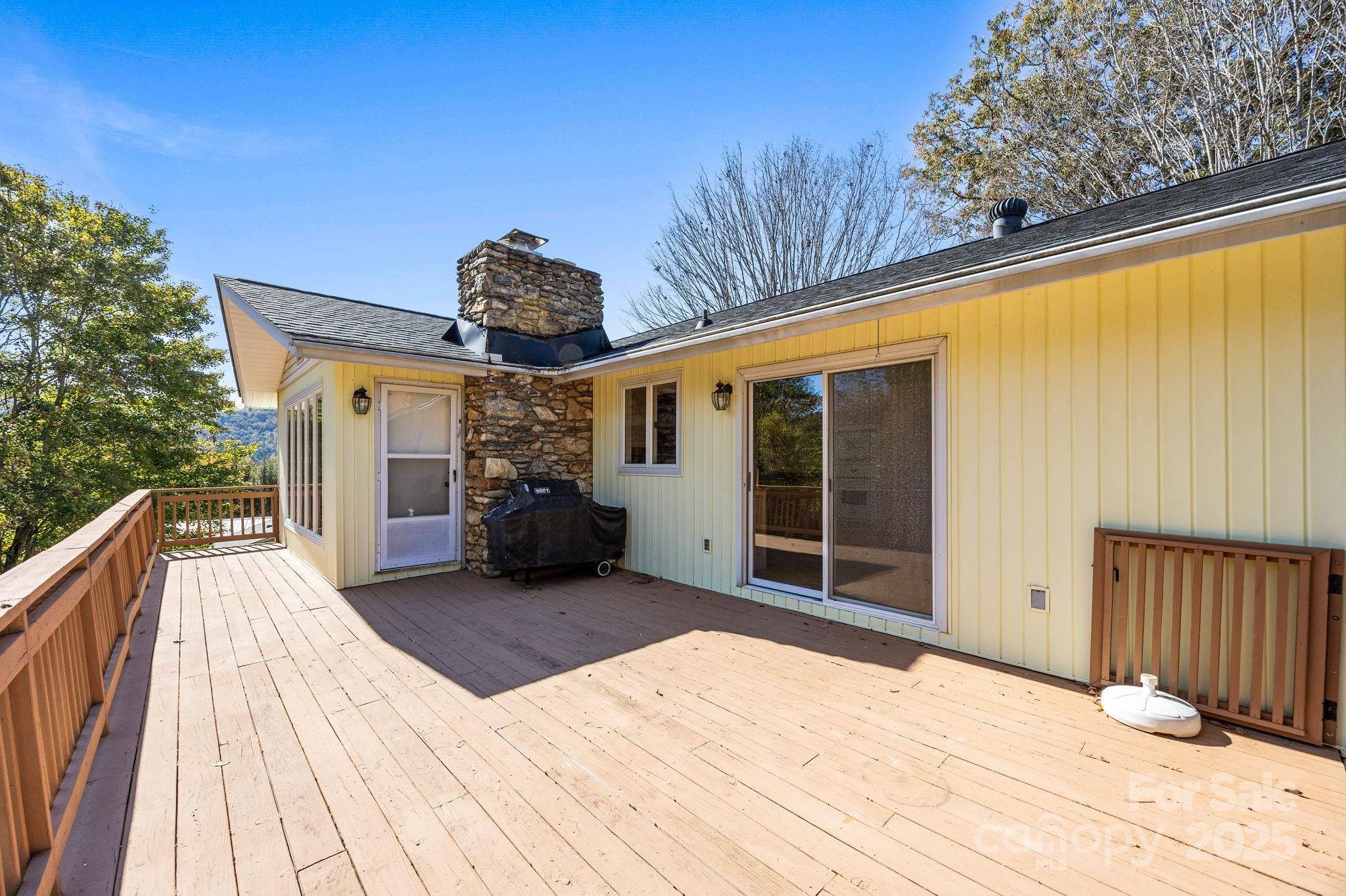 45 Crabapple Lane