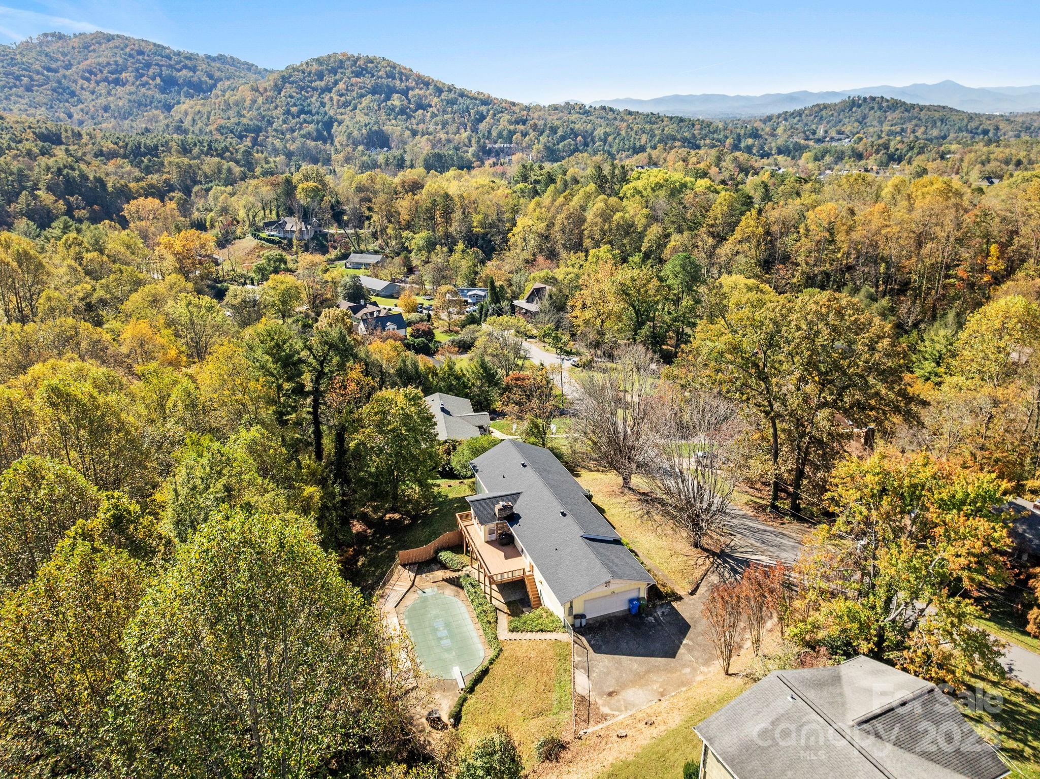 45 Crabapple Lane