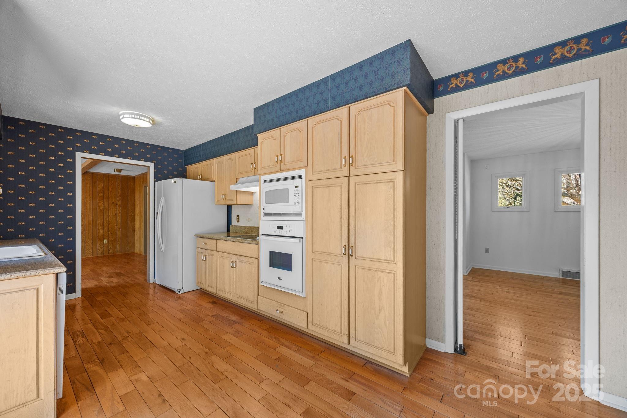 45 Crabapple Lane