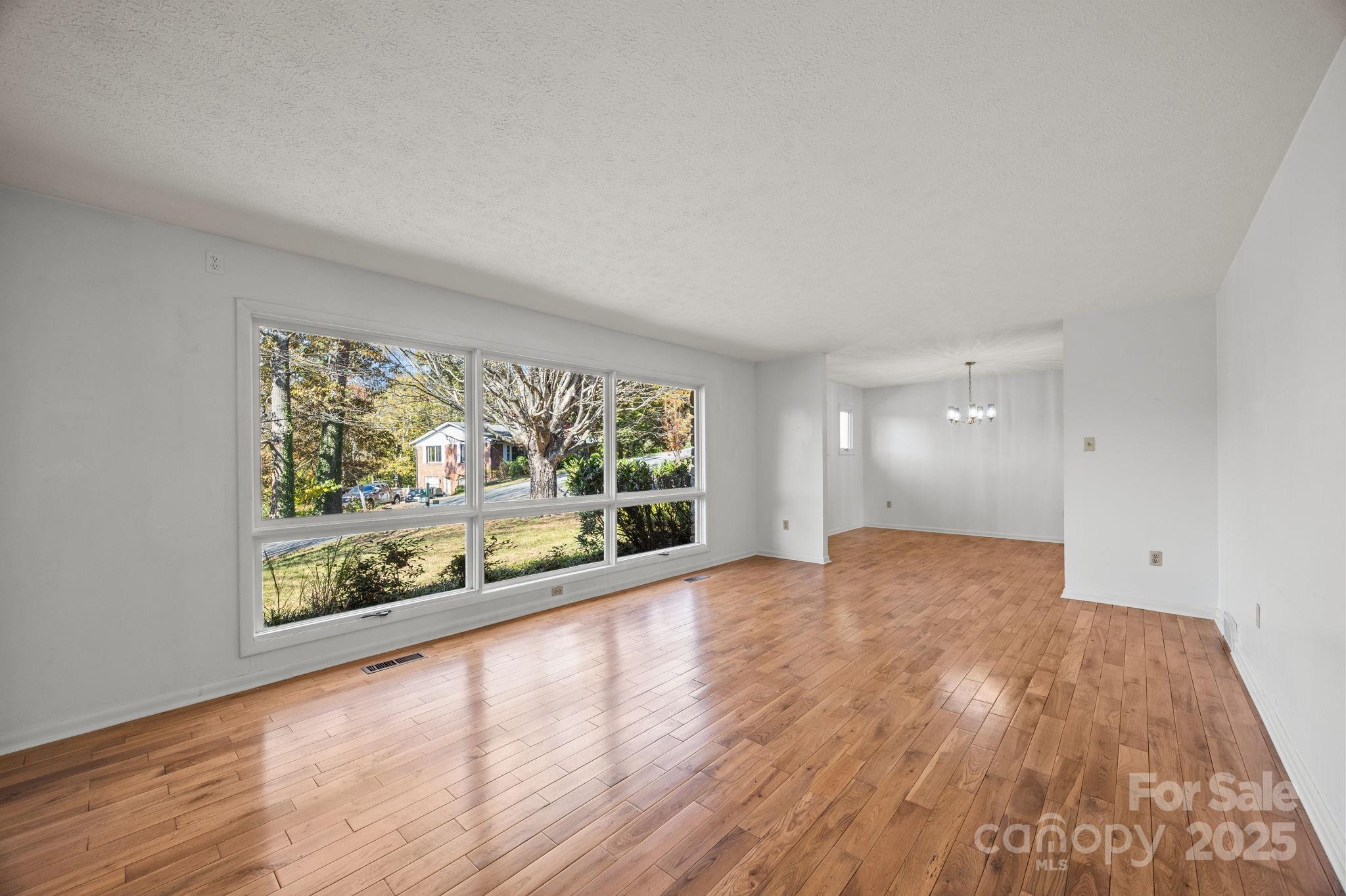 45 Crabapple Lane